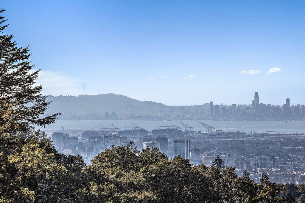 Detail Gallery Image 52 of 57 For 6121 Chelton Drive, Oakland,  CA 94611 - 2 Beds | 1/1 Baths