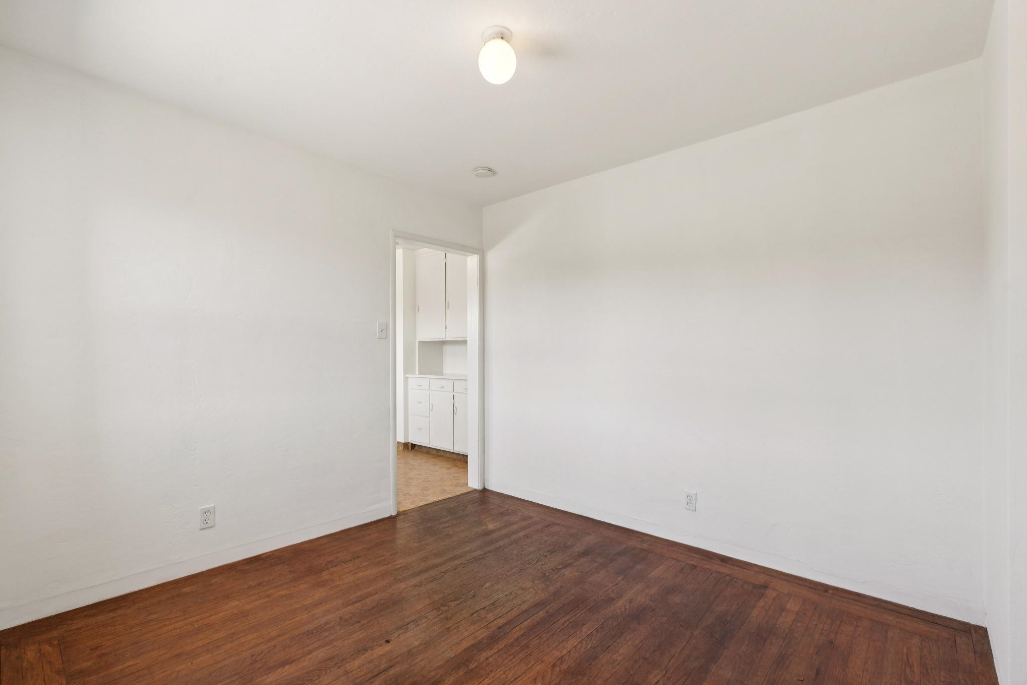 Detail Gallery Image 30 of 40 For 832 Walker, Oakland,  CA 94610 - – Beds | – Baths