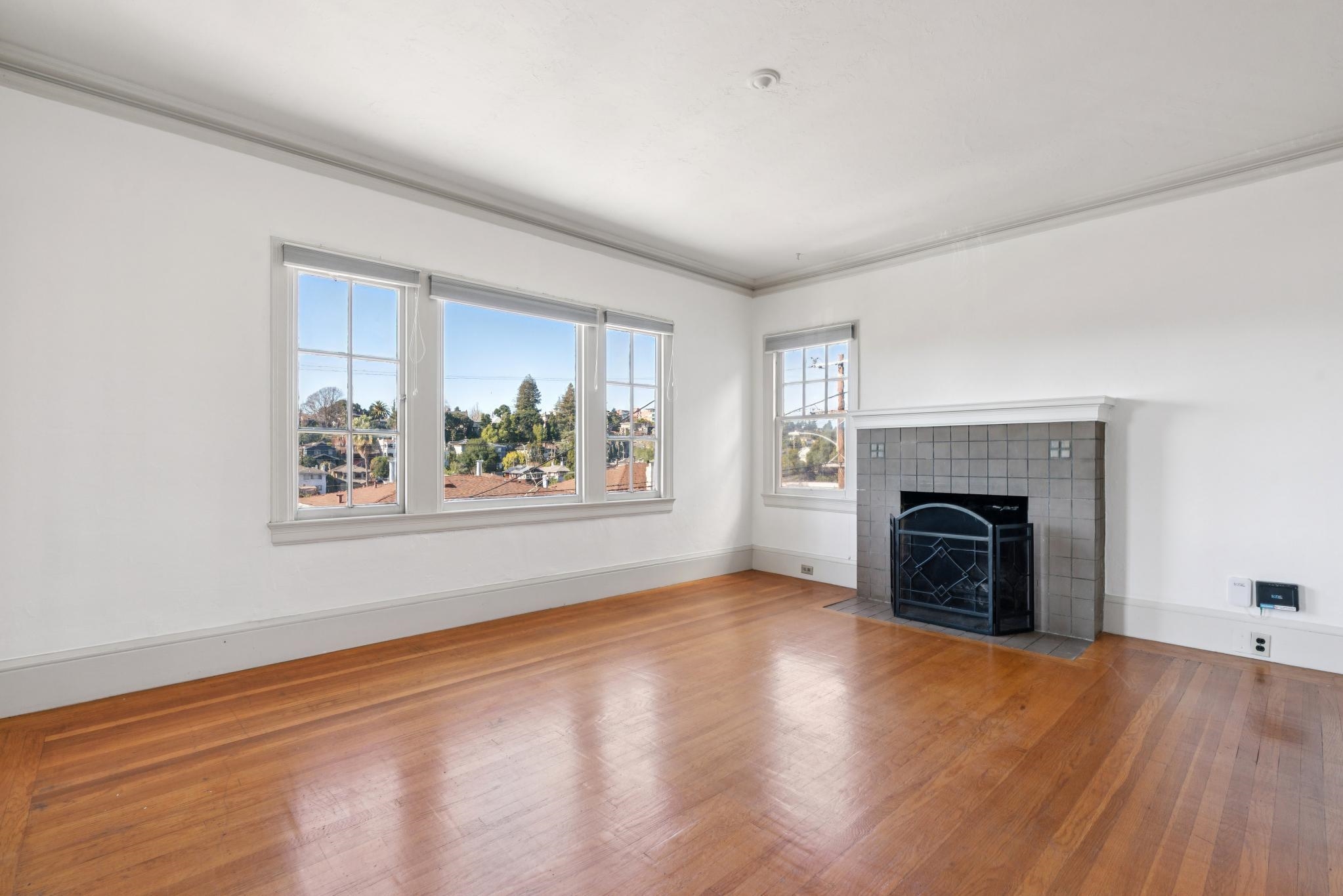 Detail Gallery Image 6 of 40 For 832 Walker, Oakland,  CA 94610 - – Beds | – Baths