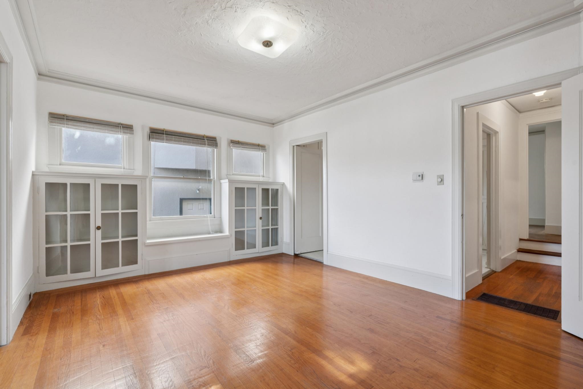 Detail Gallery Image 9 of 40 For 832 Walker, Oakland,  CA 94610 - – Beds | – Baths