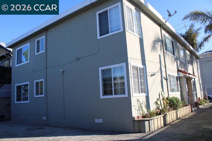 Detail Gallery Image 16 of 17 For 325 21st St. #325,  Richmond,  CA 94801 - 2 Beds | 1 Baths