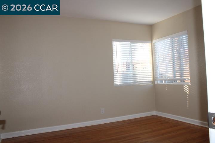 Detail Gallery Image 6 of 17 For 325 21st St. #325,  Richmond,  CA 94801 - 2 Beds | 1 Baths