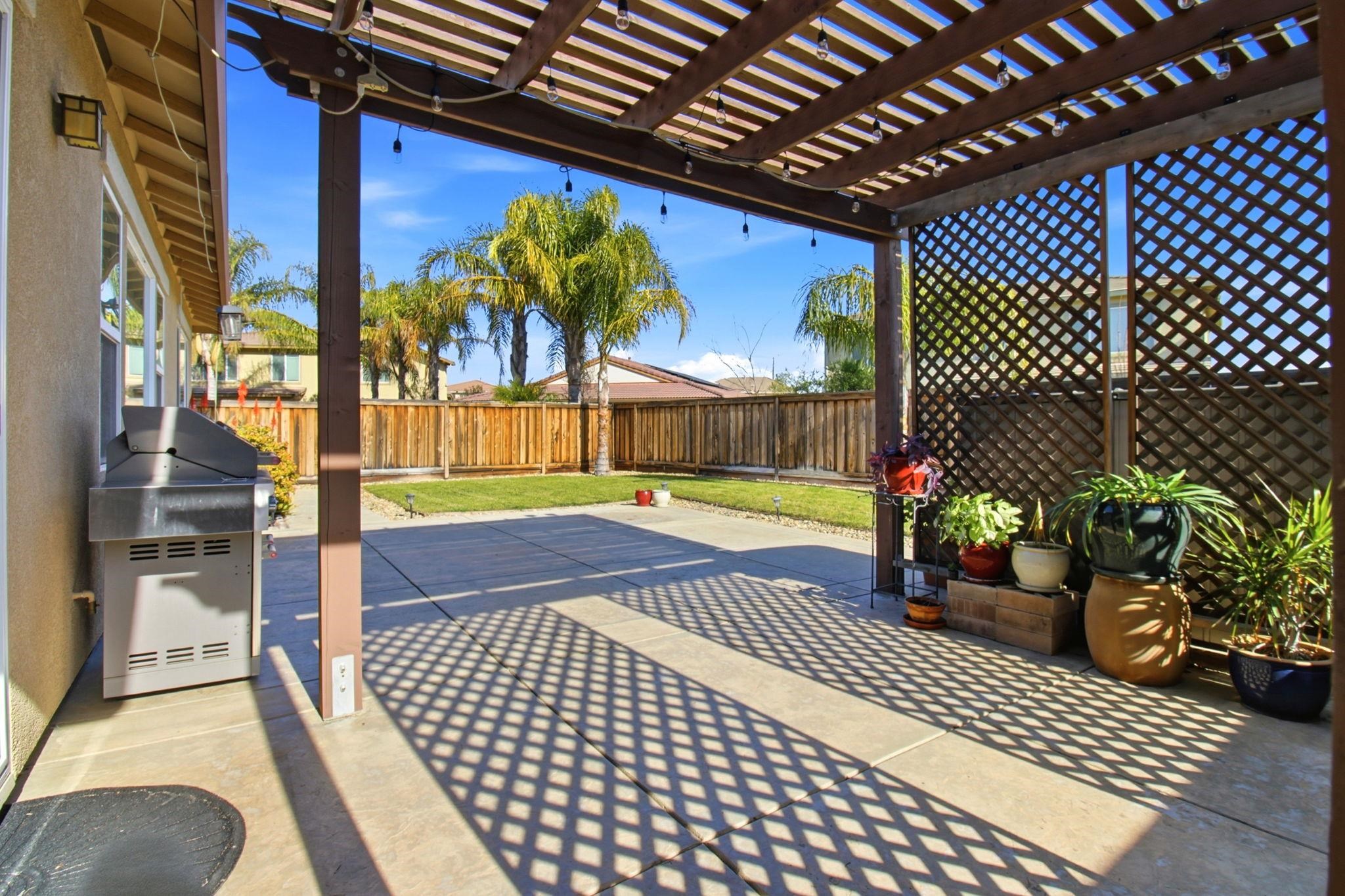 Detail Gallery Image 26 of 34 For 868 N San Remo Ln, Mountain House,  CA 95391 - 4 Beds | 2/1 Baths