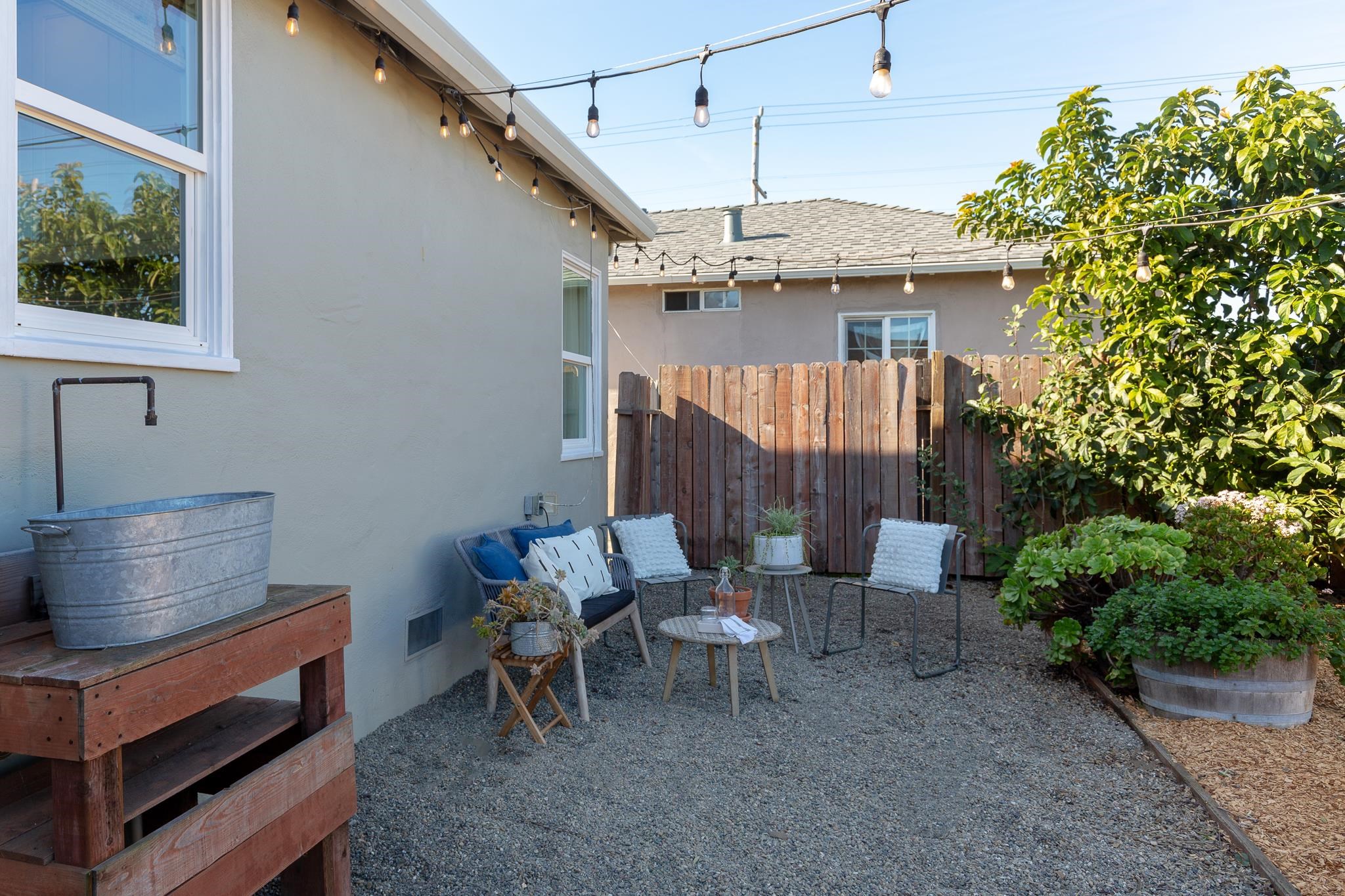 Detail Gallery Image 26 of 32 For 2009 Coalinga Ave, Richmond,  CA 94801 - 2 Beds | 1 Baths