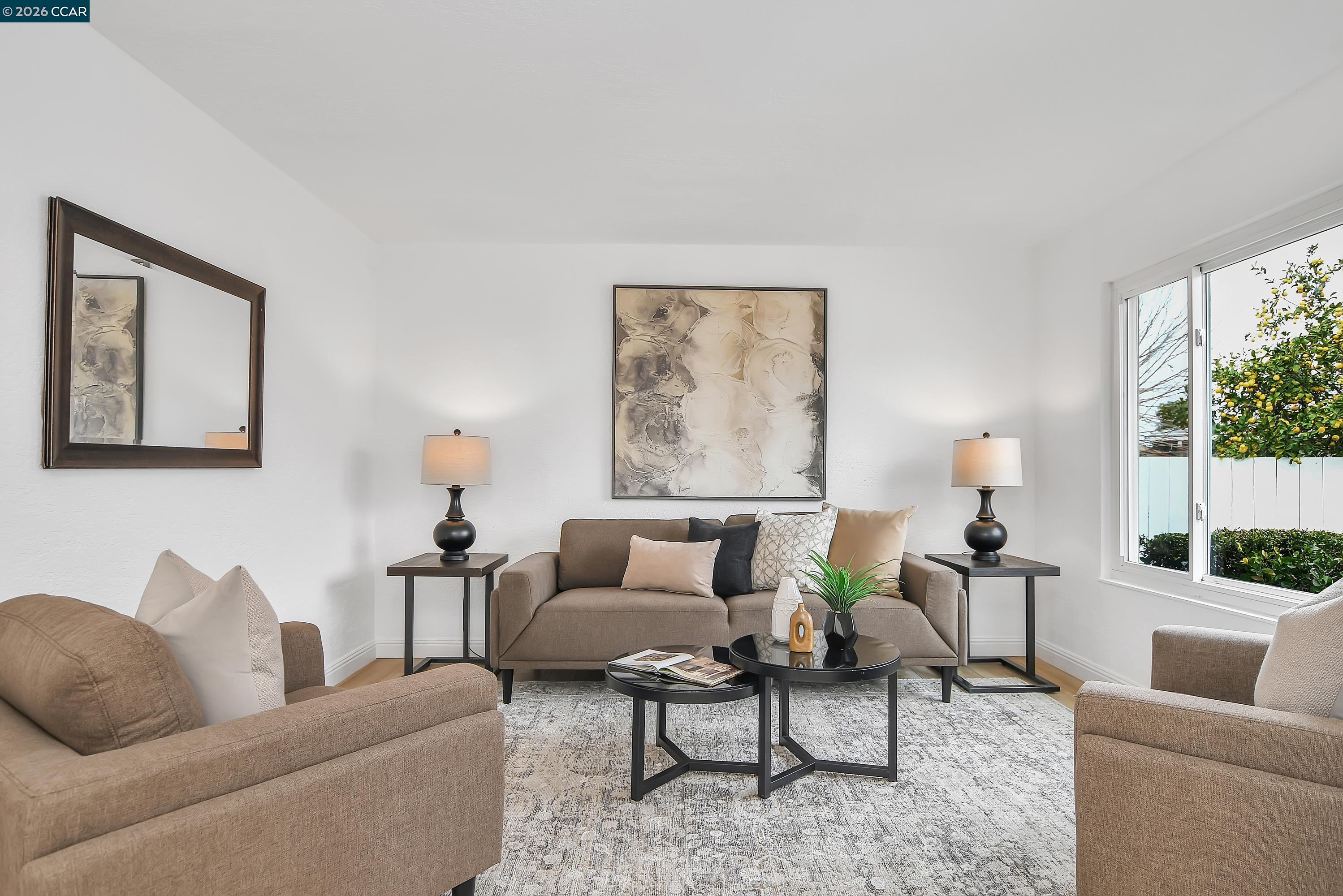 Detail Gallery Image 11 of 45 For 4126 Camelot Ct, Pittsburg,  CA 94565 - 4 Beds | 2 Baths