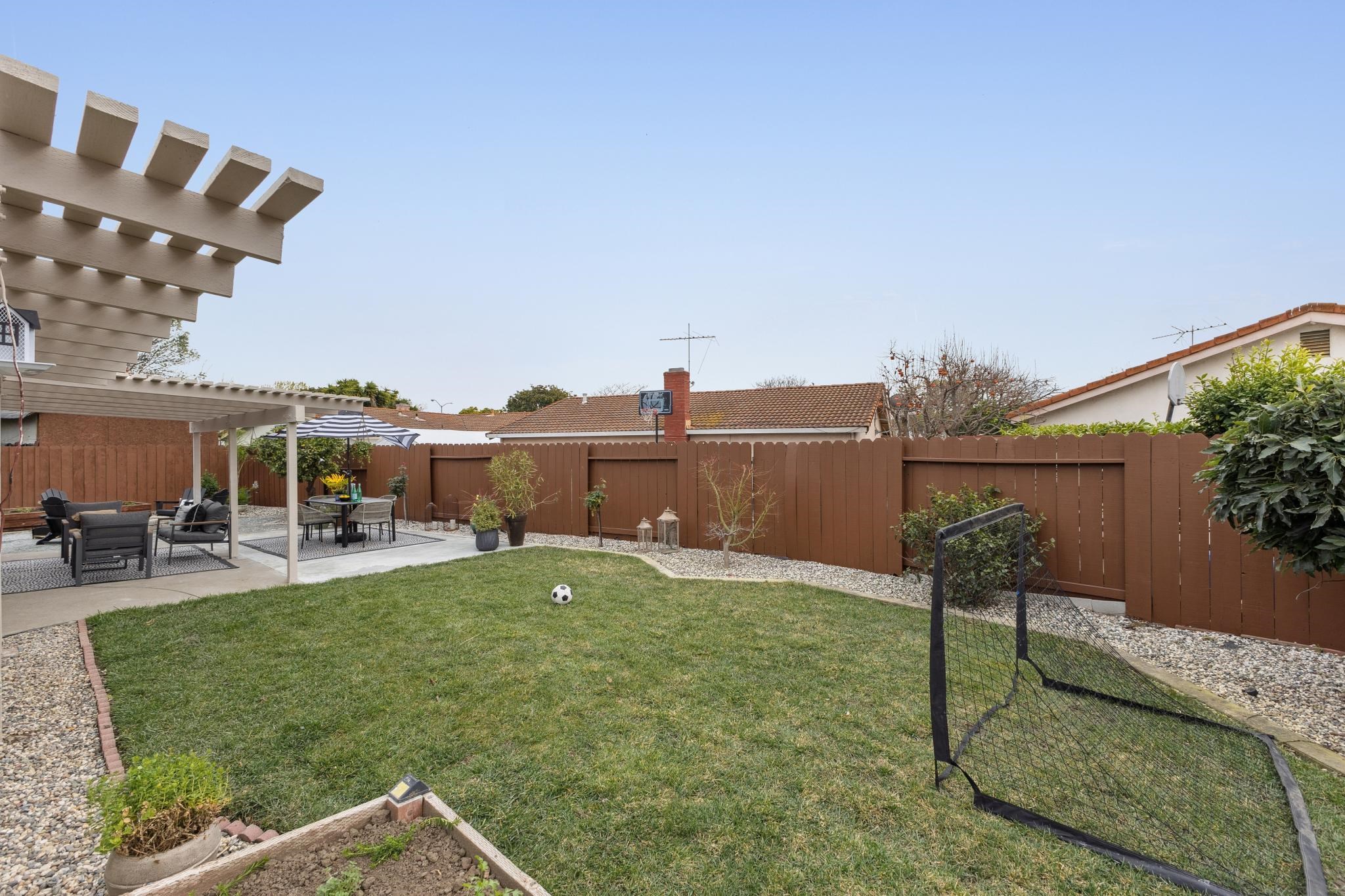 Detail Gallery Image 56 of 60 For 4316 Blondwood Ct, Union City,  CA 94587 - 3 Beds | 2 Baths