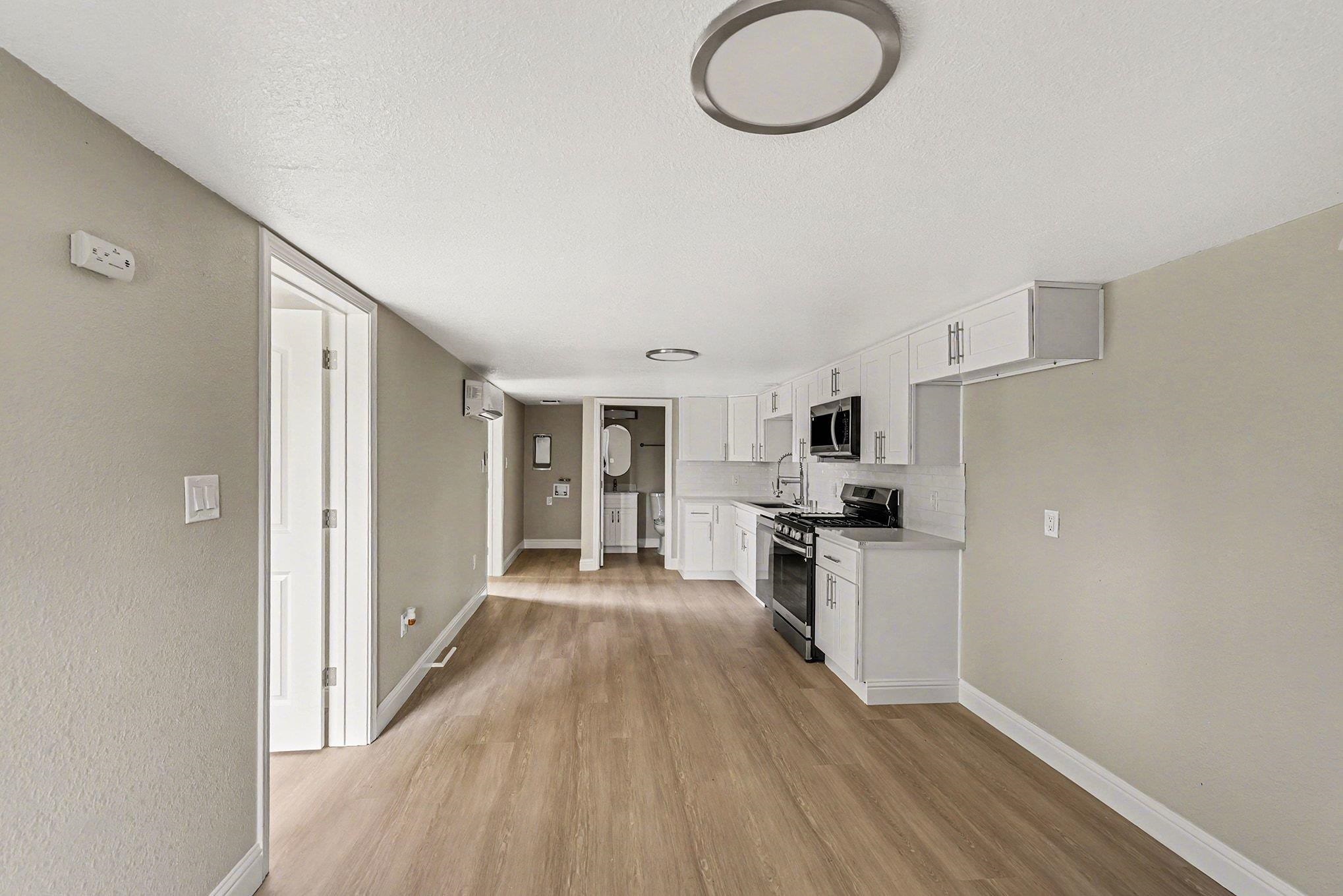 Detail Gallery Image 14 of 29 For 6 Lake St, Pittsburg,  CA 94565 - – Beds | – Baths