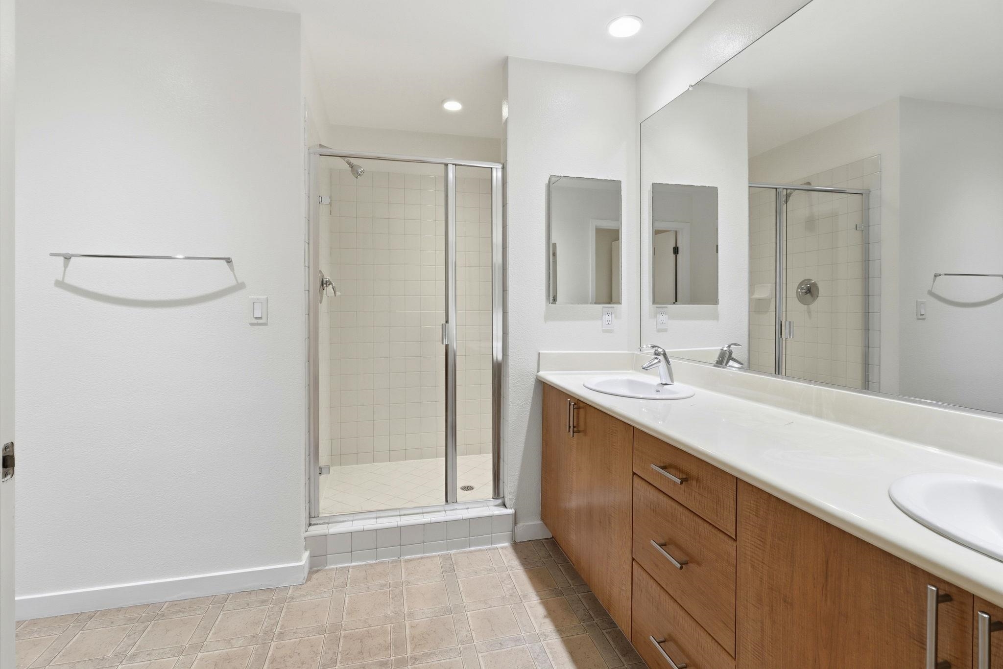 Photo #23: 41121774 Listing: Photo #23