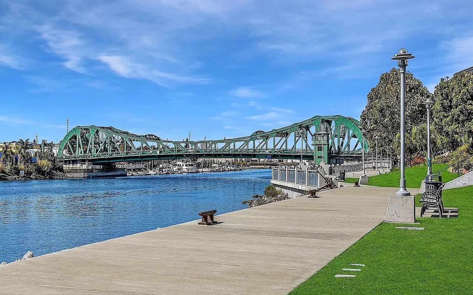 Photo #48: 41121774 Listing: Photo #48