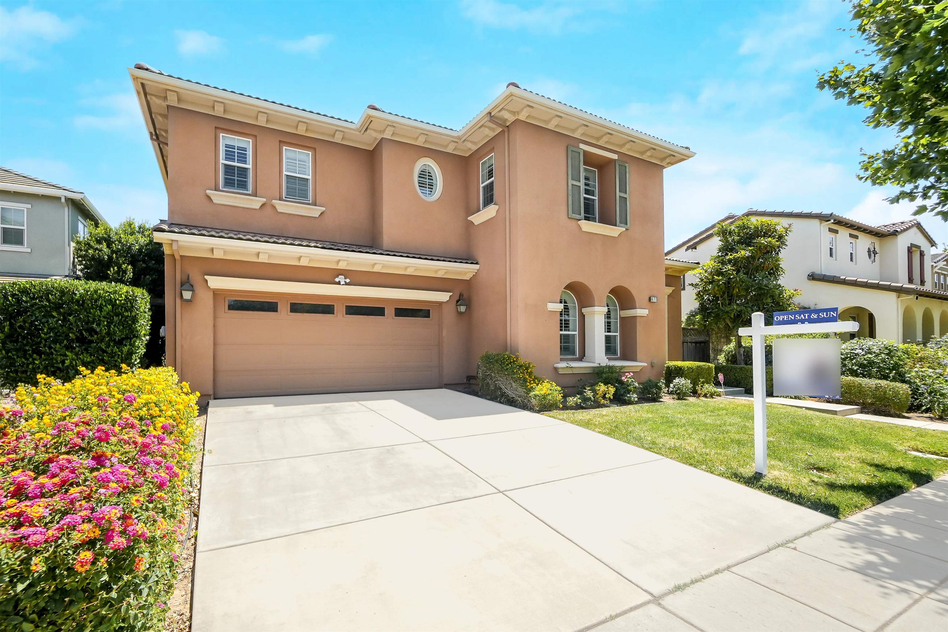 Detail Gallery Image 2 of 60 For 671 West Questa Trail, Mountain House,  CA 95391 - 4 Beds | 3/1 Baths