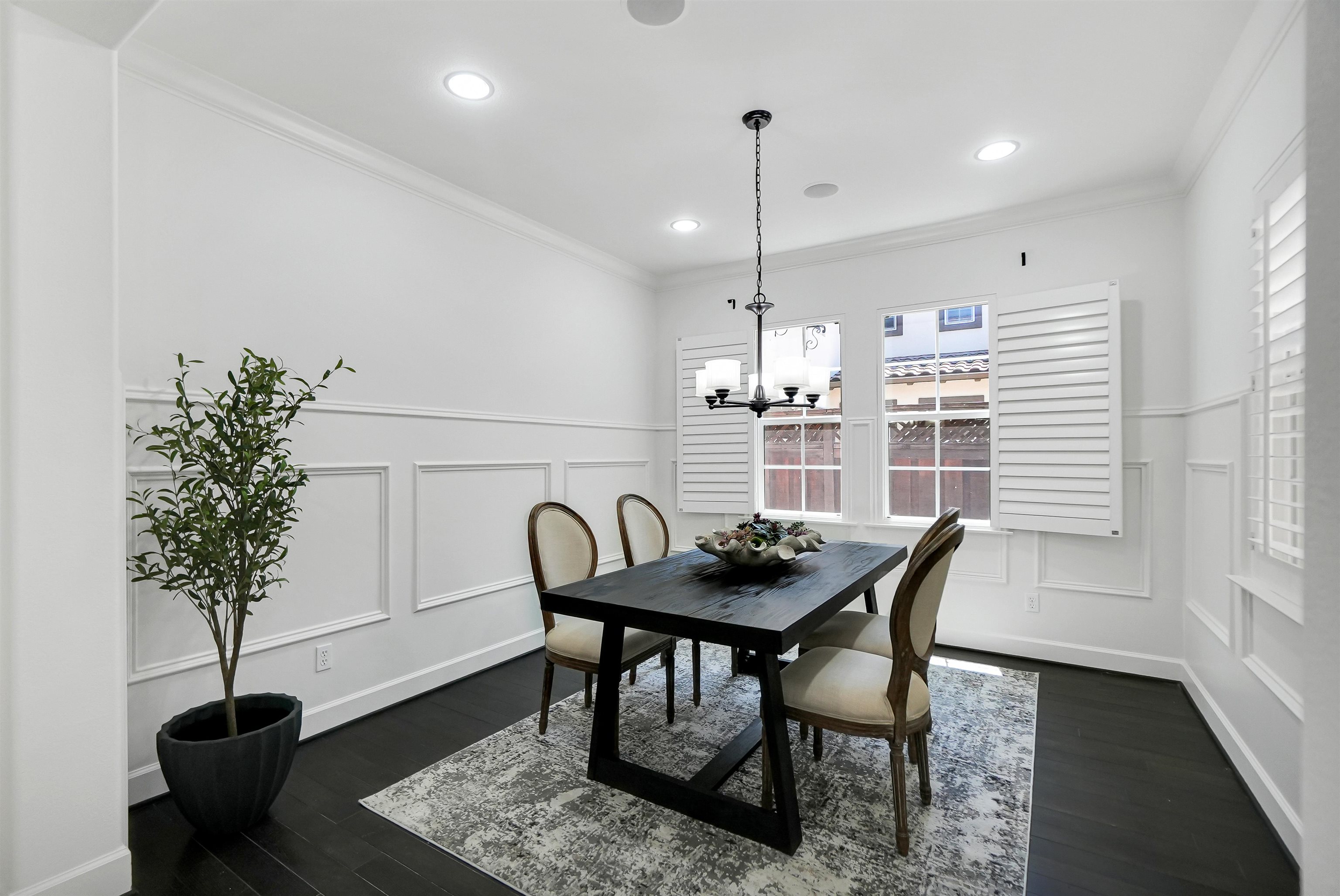 Detail Gallery Image 12 of 60 For 671 West Questa Trail, Mountain House,  CA 95391 - 4 Beds | 3/1 Baths