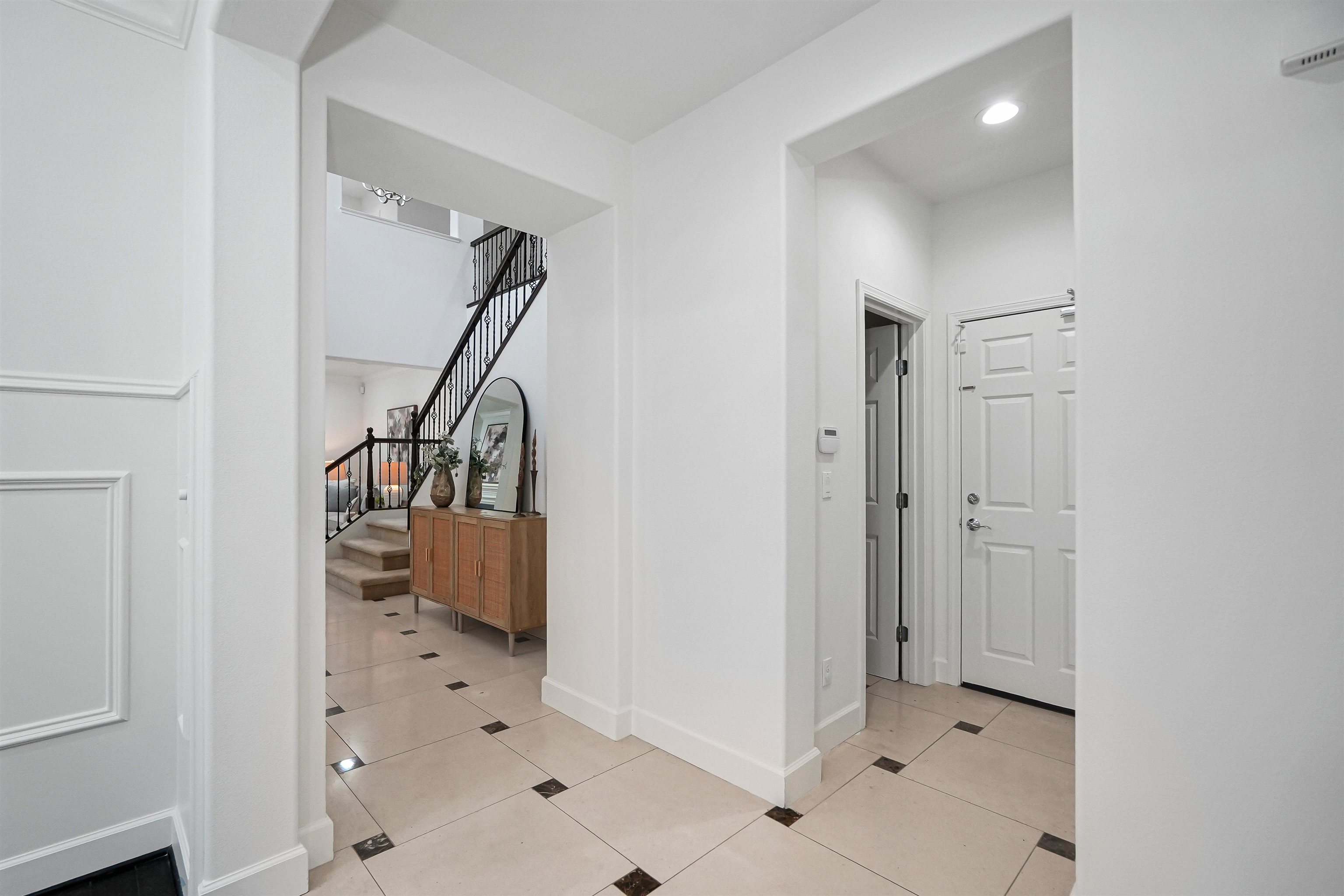 Detail Gallery Image 14 of 60 For 671 West Questa Trail, Mountain House,  CA 95391 - 4 Beds | 3/1 Baths