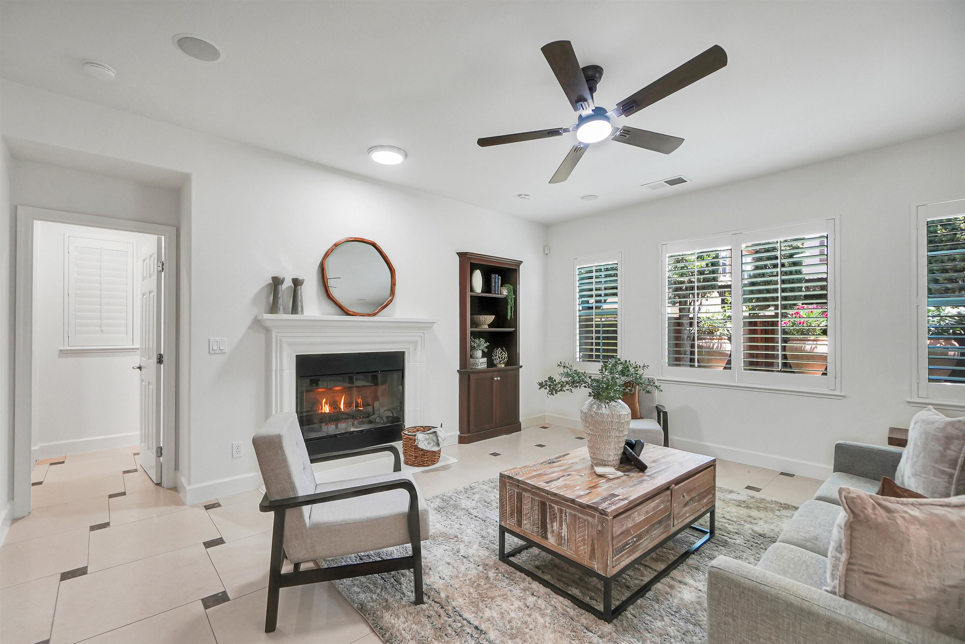 Detail Gallery Image 24 of 60 For 671 West Questa Trail, Mountain House,  CA 95391 - 4 Beds | 3/1 Baths