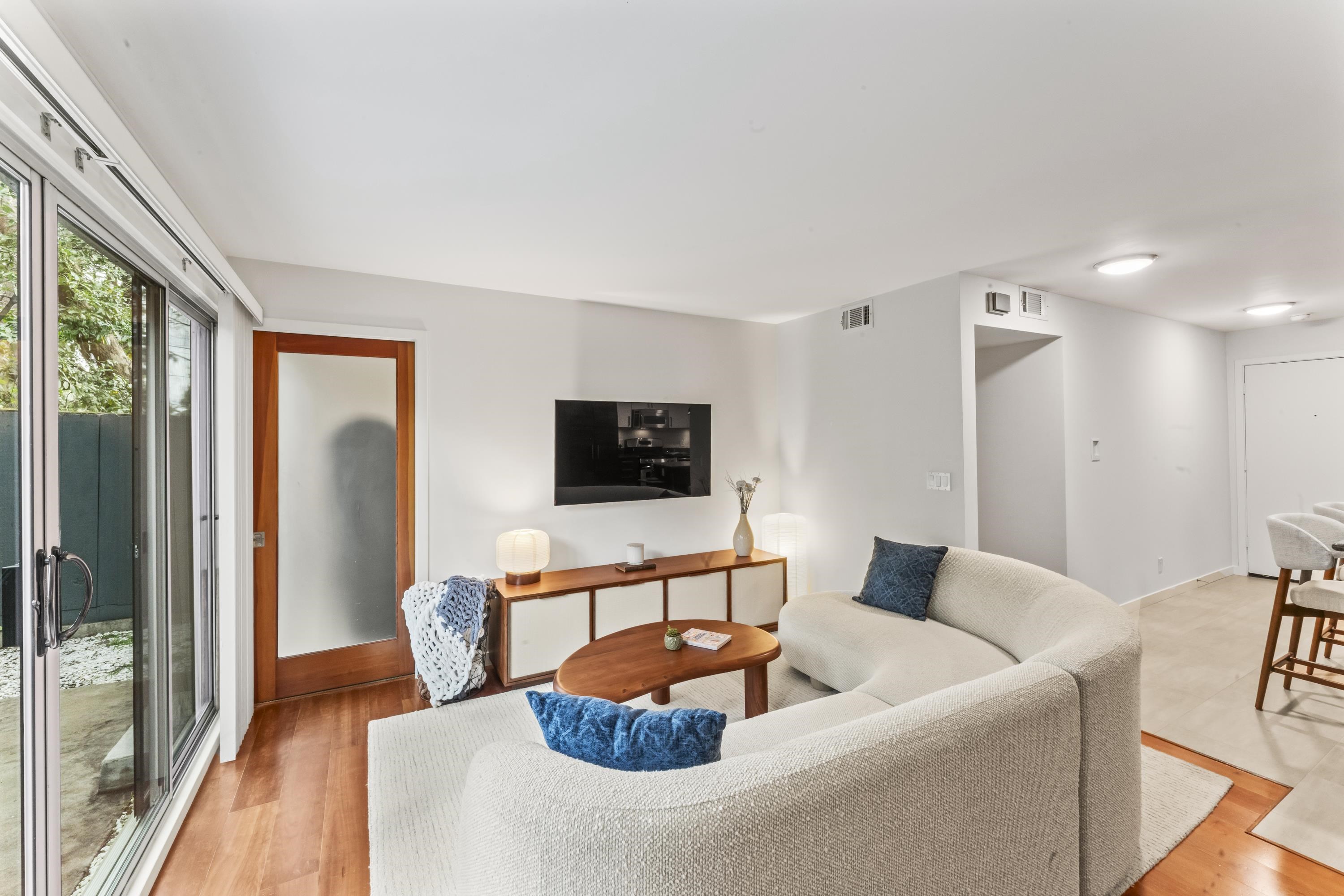 Photo #10: 41121777 Listing: Photo #10