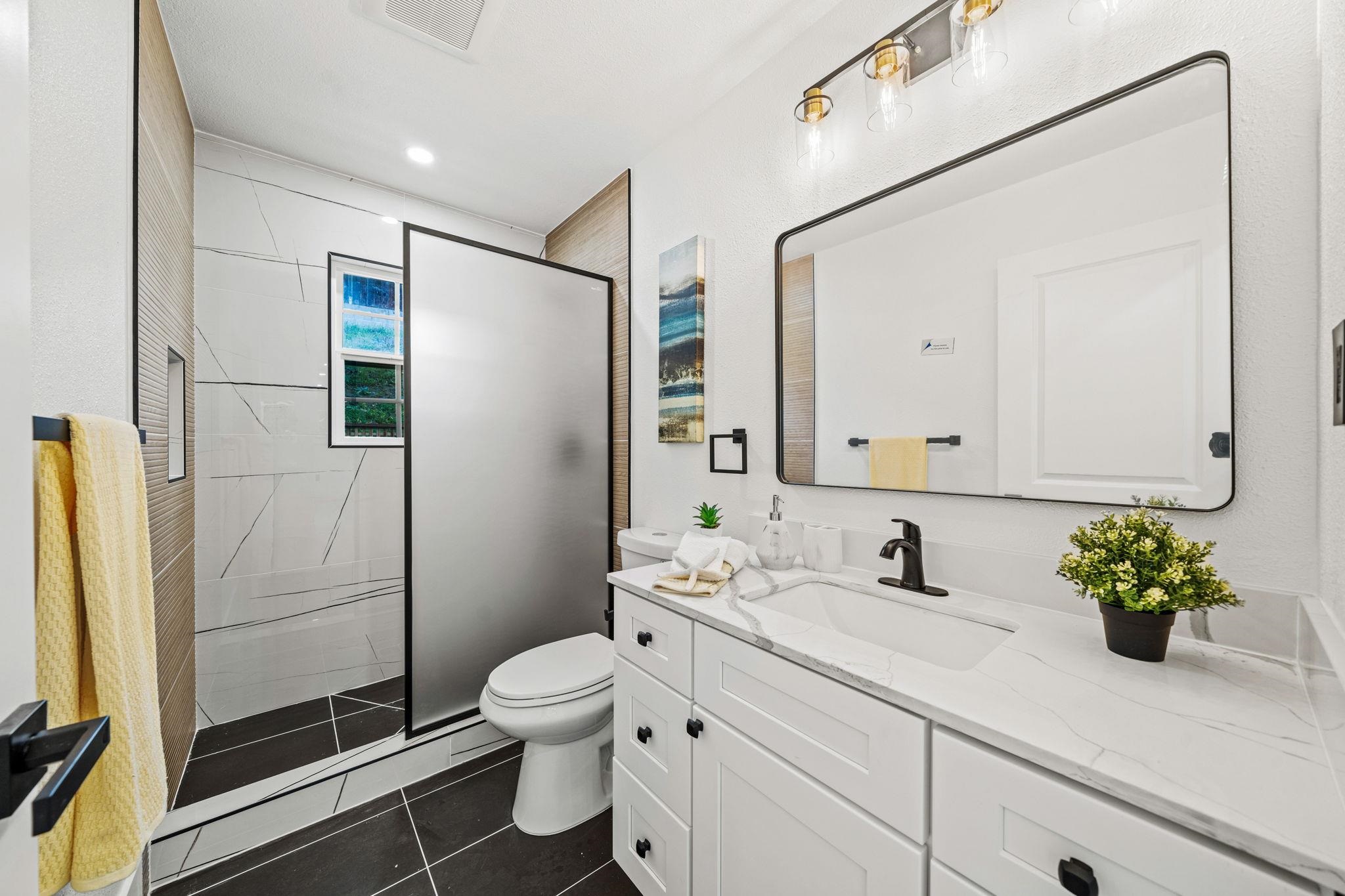 Detail Gallery Image 18 of 27 For 5084 Seaview Ave, Castro Valley,  CA 94546 - 3 Beds | 2 Baths