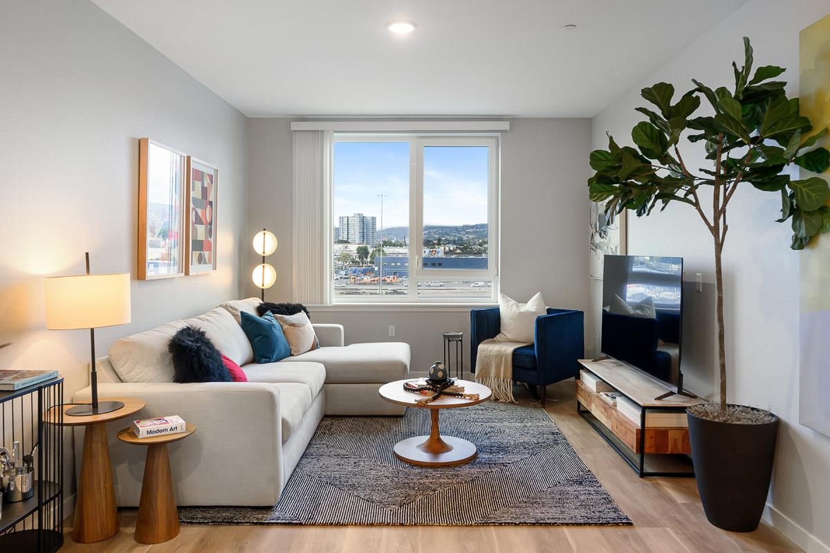 Photo #1: 41121784 Listing: Photo #1