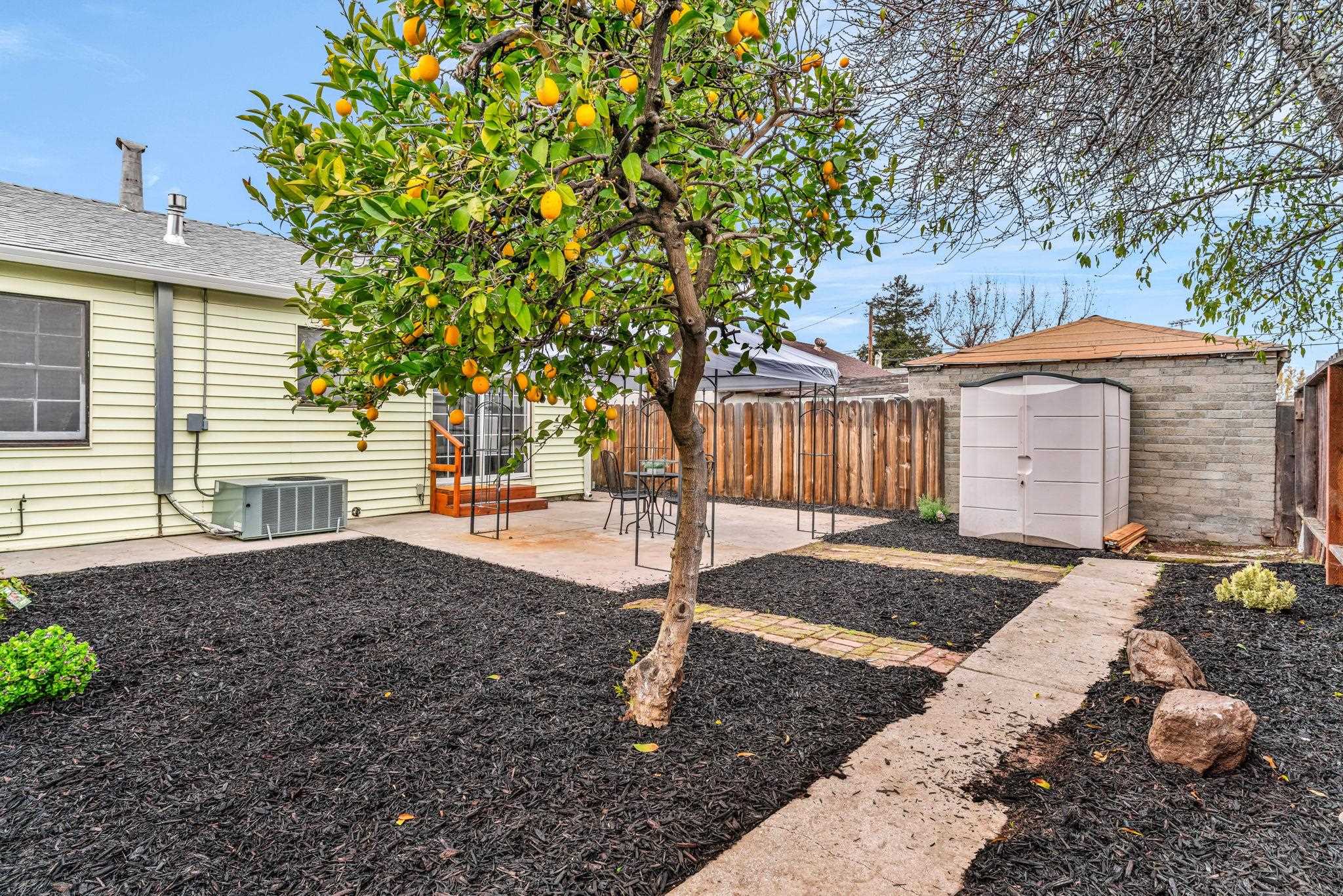 Detail Gallery Image 27 of 33 For 175 Clyde St, Pittsburg,  CA 94565 - 3 Beds | 1/1 Baths