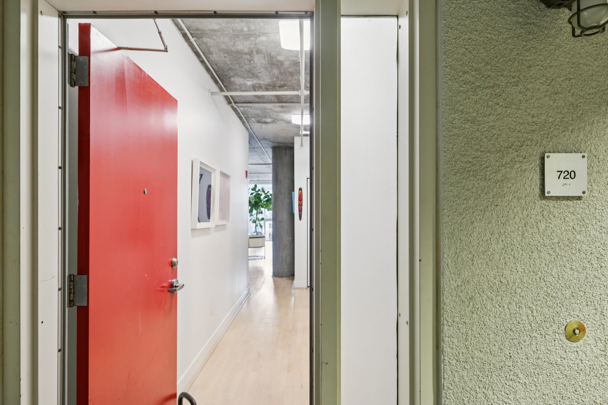 Photo #2: 41121789 Listing: Photo #2