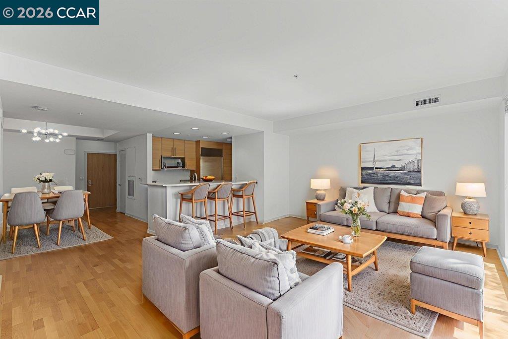 Detail Gallery Image 8 of 24 For 1655 N California Blvd #232,  Walnut Creek,  CA 94596 - 1 Beds | 1/1 Baths