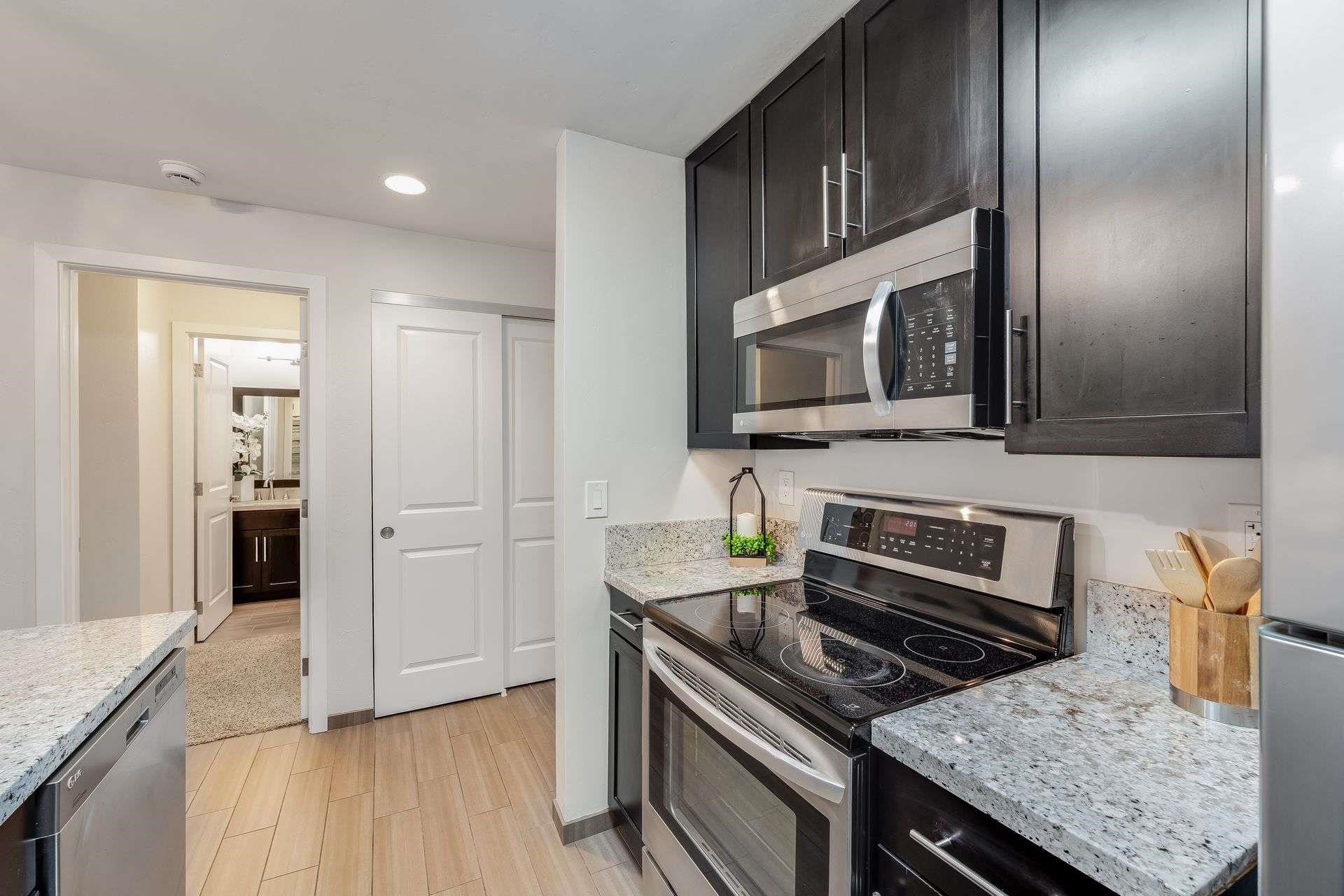 Photo #5: 41121791 Listing: Photo #5