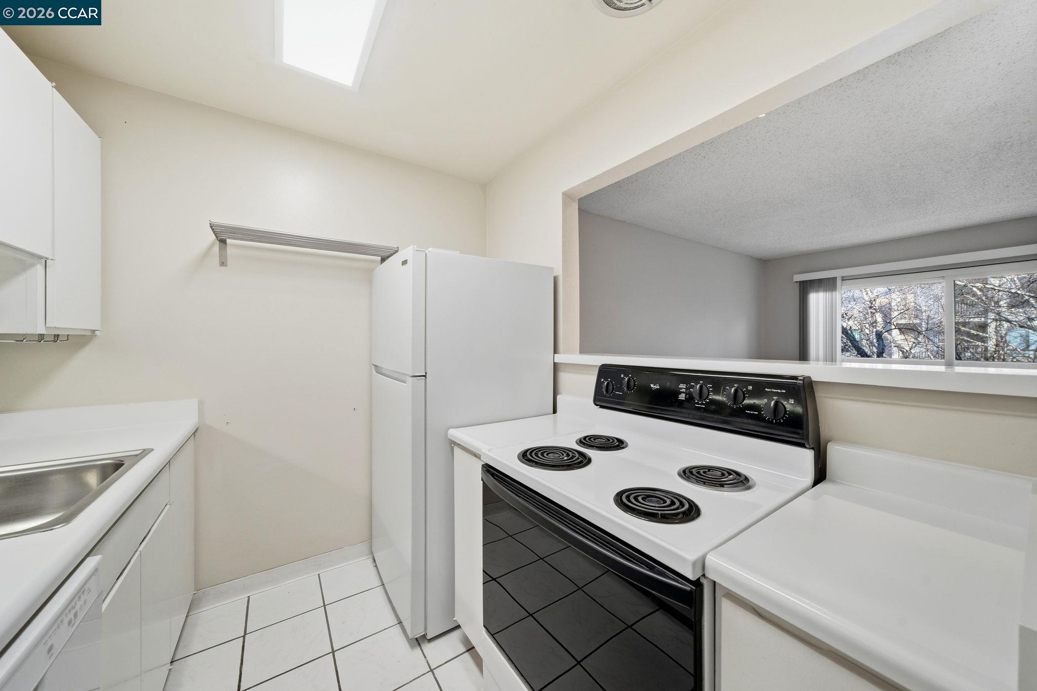 Photo #7: 41121793 Listing: Photo #7