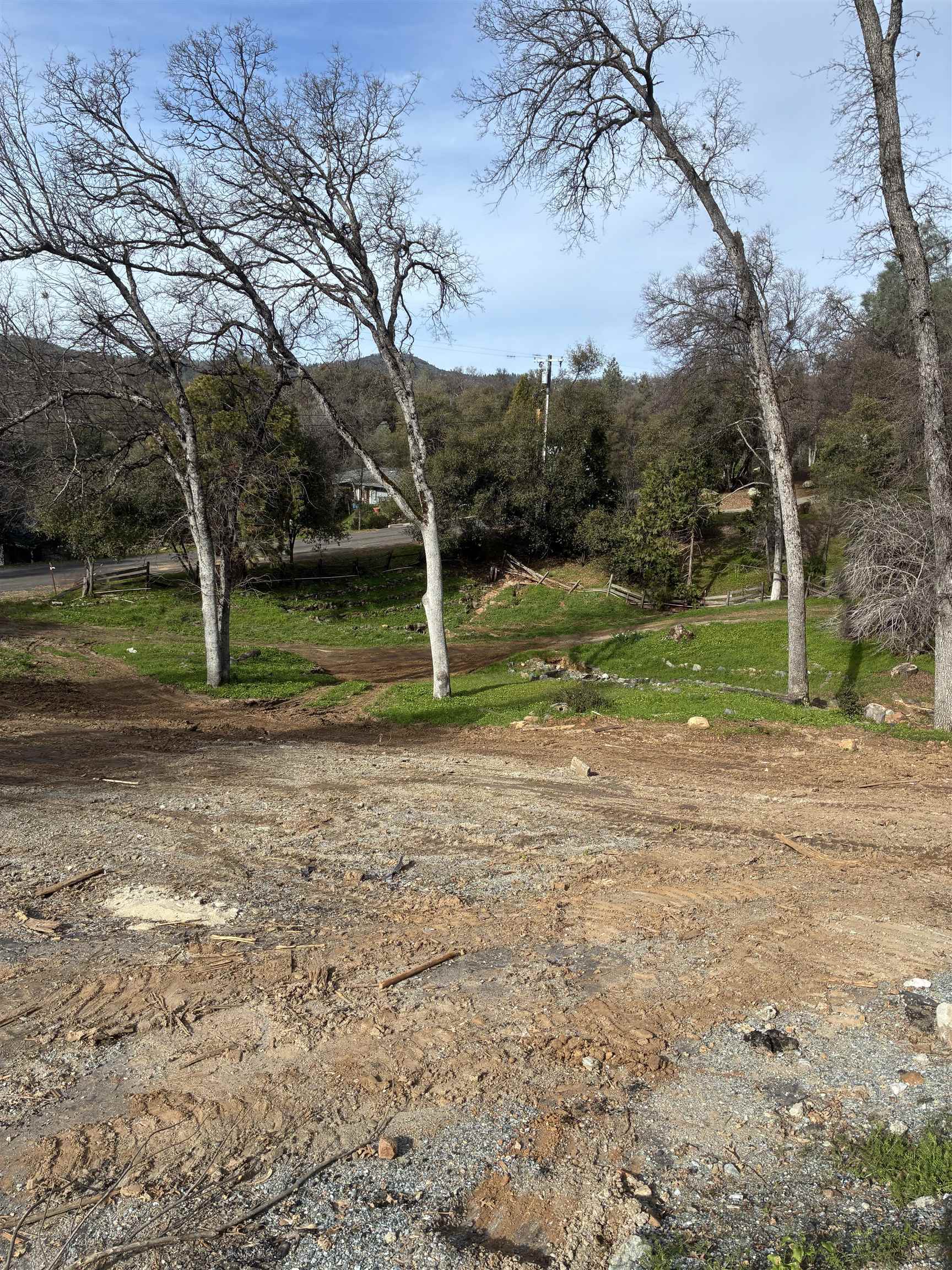 Detail Gallery Image 6 of 14 For 20341 Midland Dr., Sonora,  CA 95370 - 3 Beds | 3 Baths