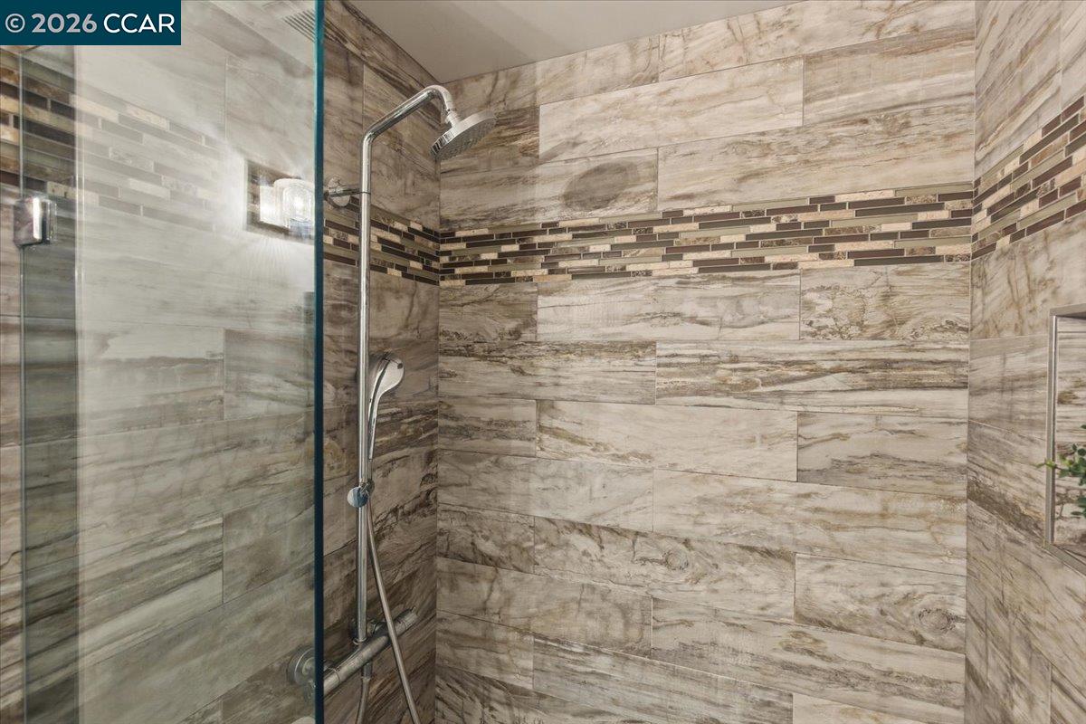 Detail Gallery Image 23 of 37 For 804 San Simeon, Concord,  CA 94518 - 3 Beds | 2/1 Baths