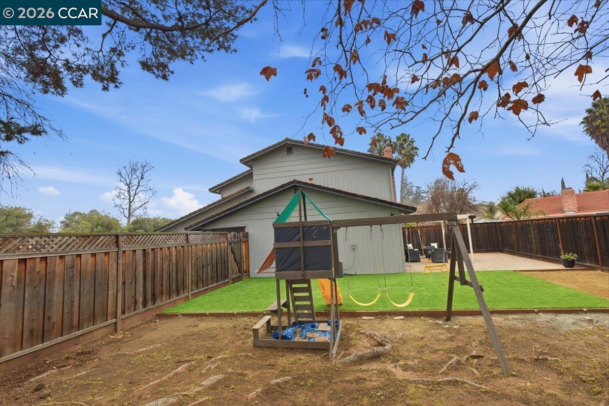 Detail Gallery Image 28 of 37 For 804 San Simeon, Concord,  CA 94518 - 3 Beds | 2/1 Baths