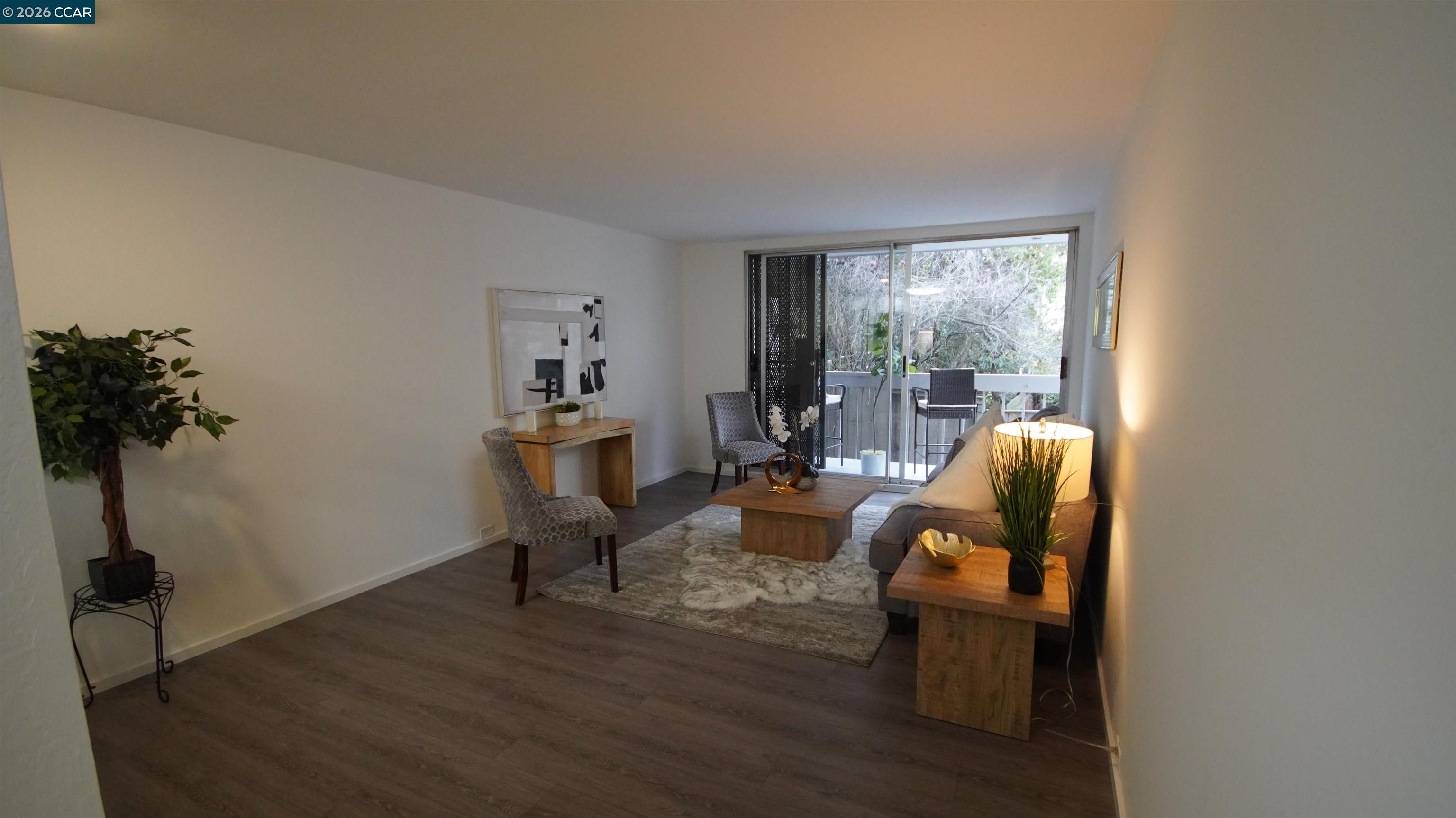 Photo #11: 41121797 Listing: Photo #11