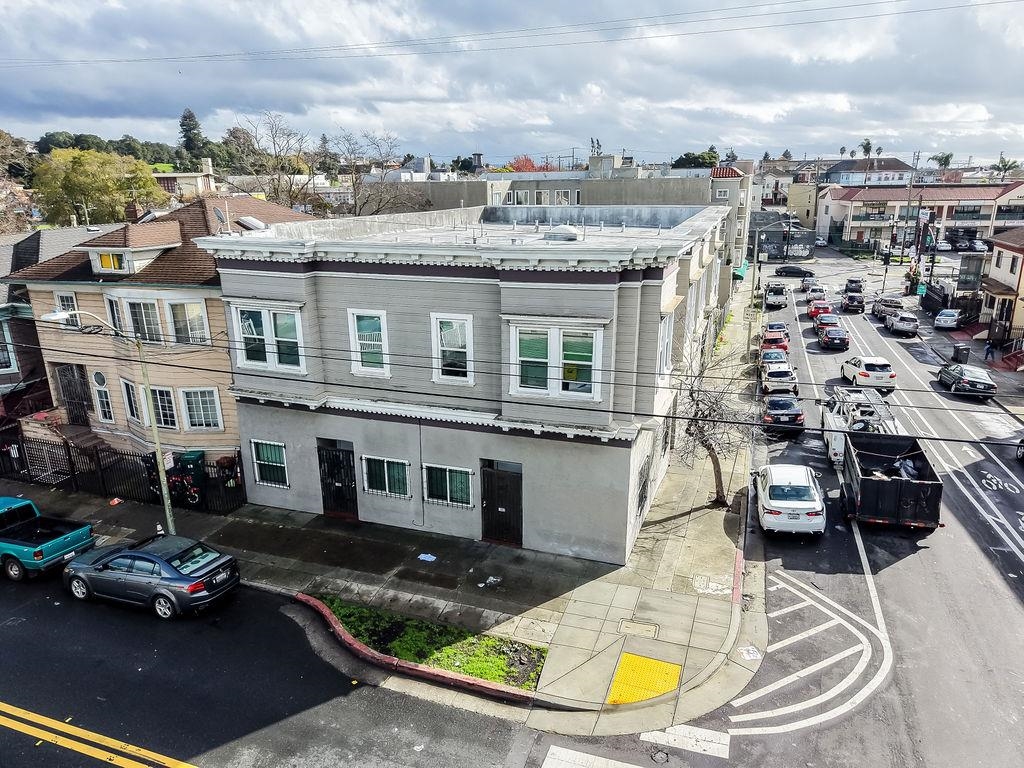 Detail Gallery Image 12 of 24 For 1504 13th Ave, Oakland,  CA 94606 - – Beds | – Baths