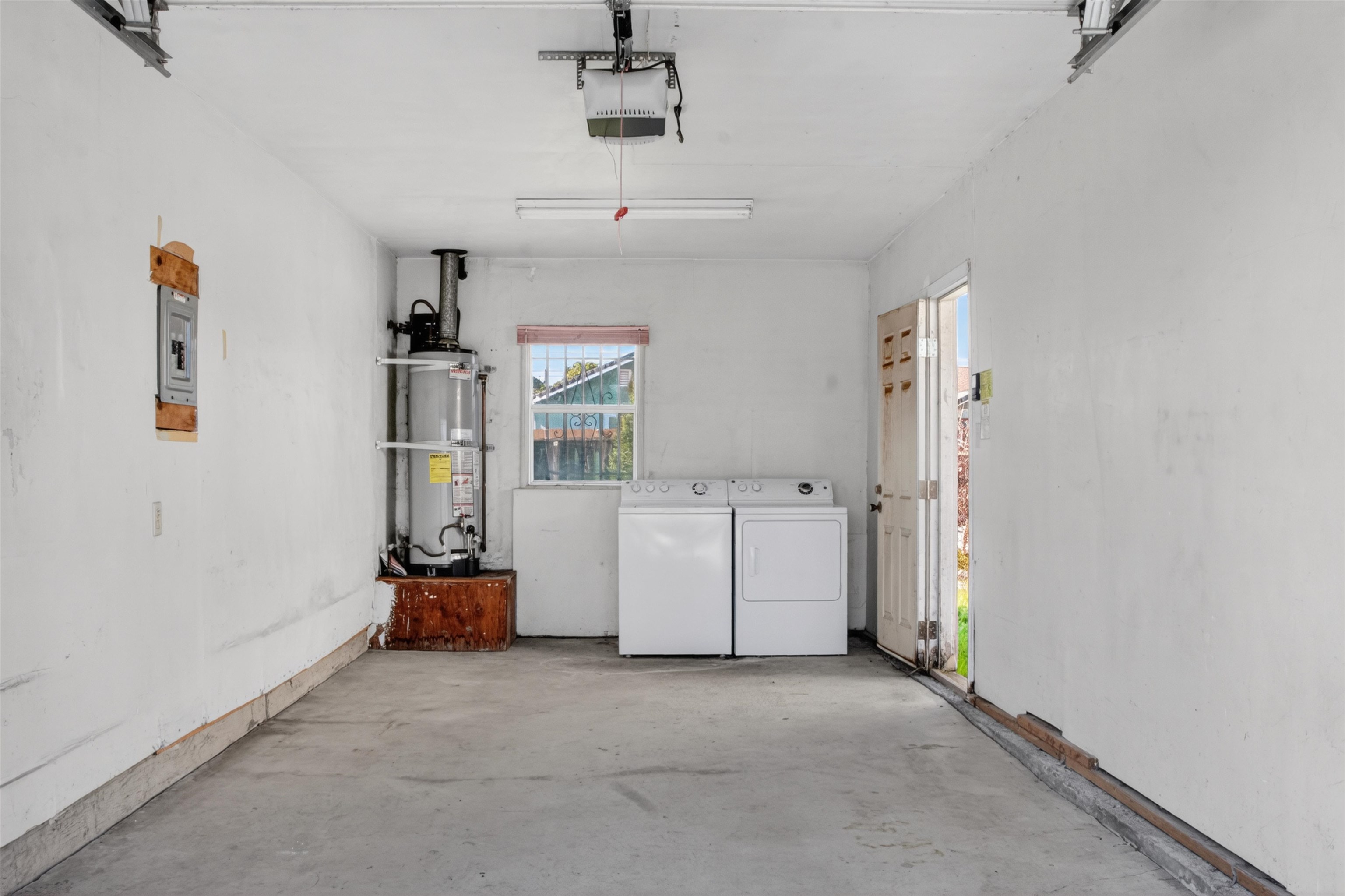 Detail Gallery Image 12 of 18 For 249 S 13th St, Richmond,  CA 94804 - 2 Beds | 1 Baths