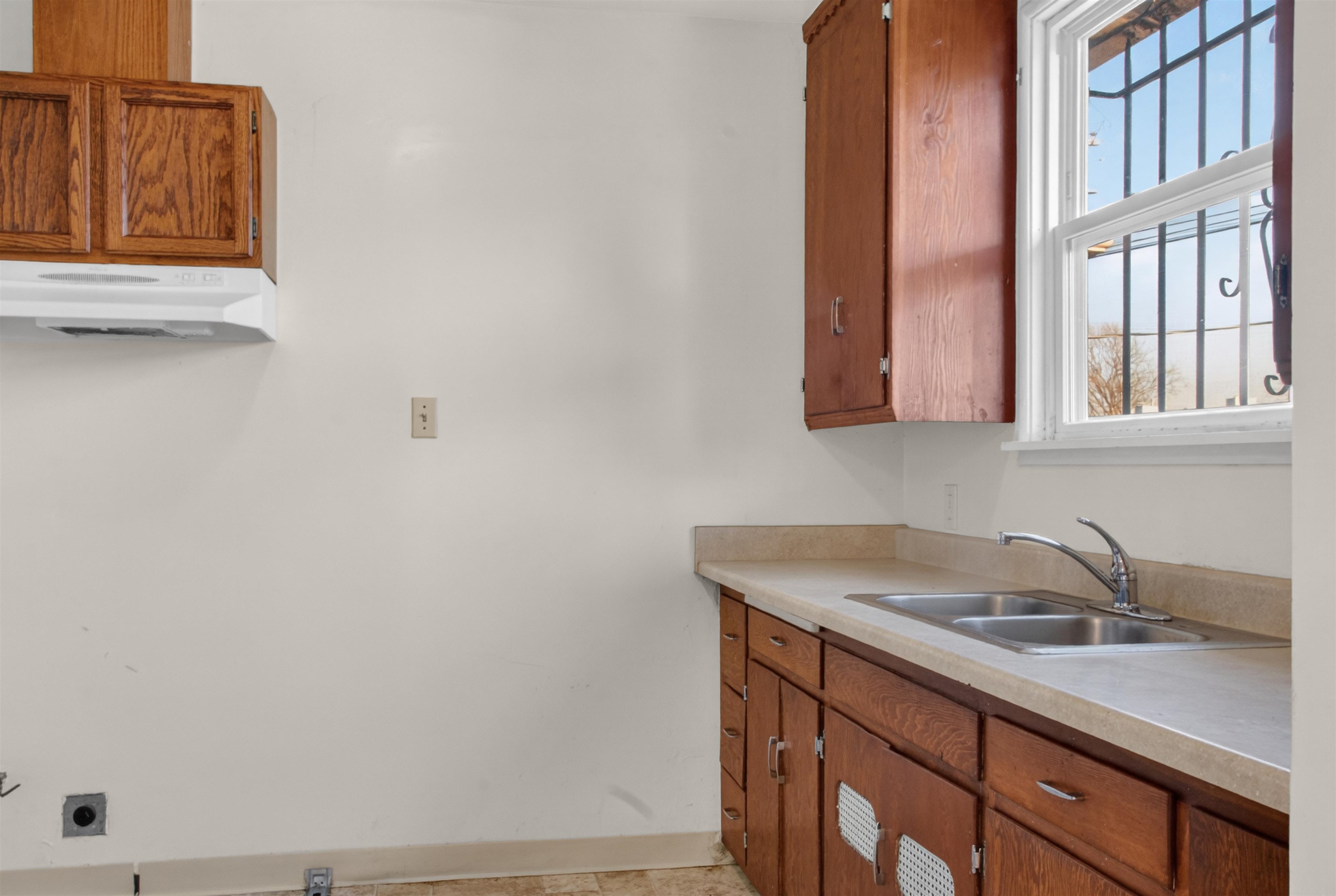Detail Gallery Image 7 of 18 For 249 S 13th St, Richmond,  CA 94804 - 2 Beds | 1 Baths