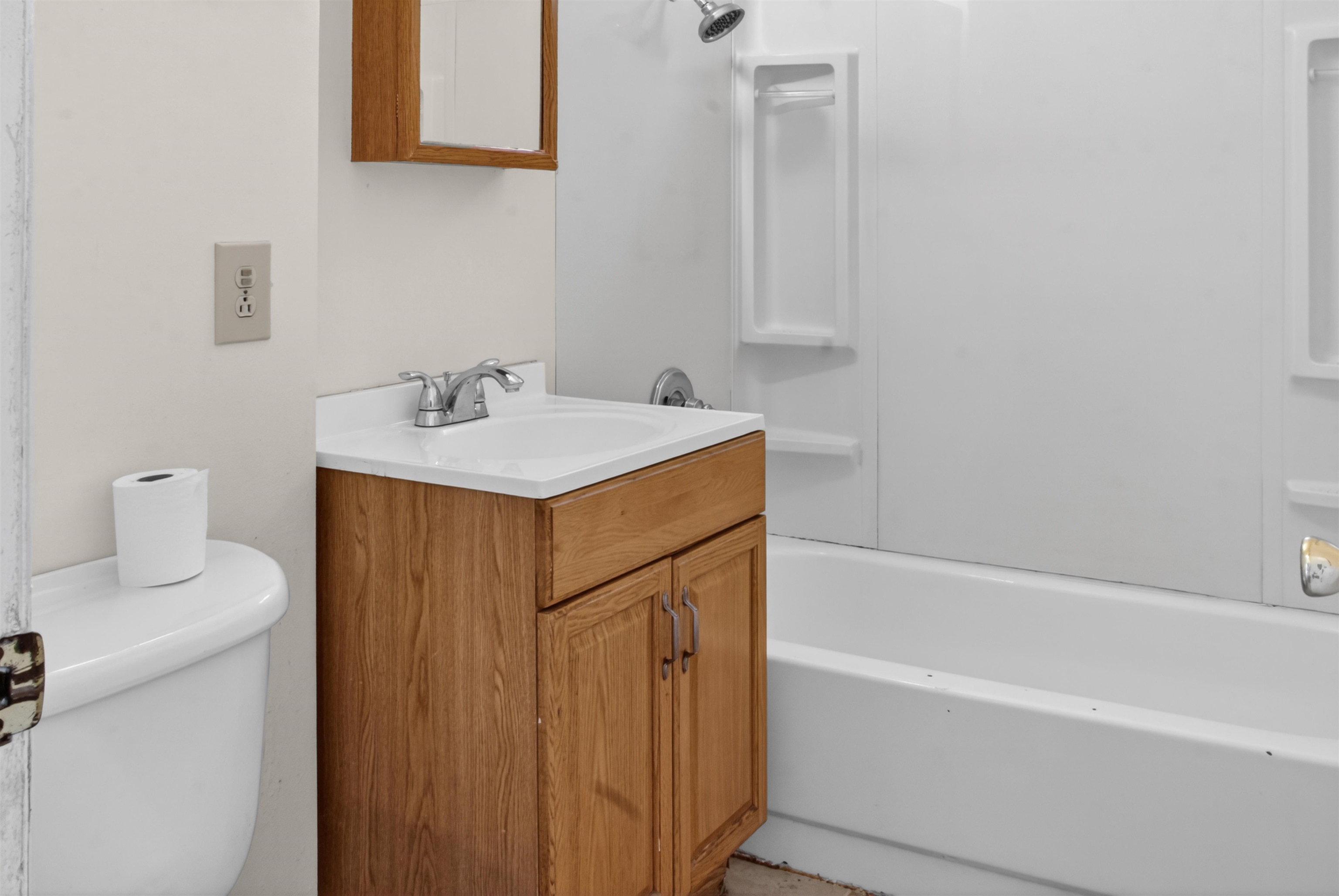 Detail Gallery Image 9 of 18 For 249 S 13th St, Richmond,  CA 94804 - 2 Beds | 1 Baths