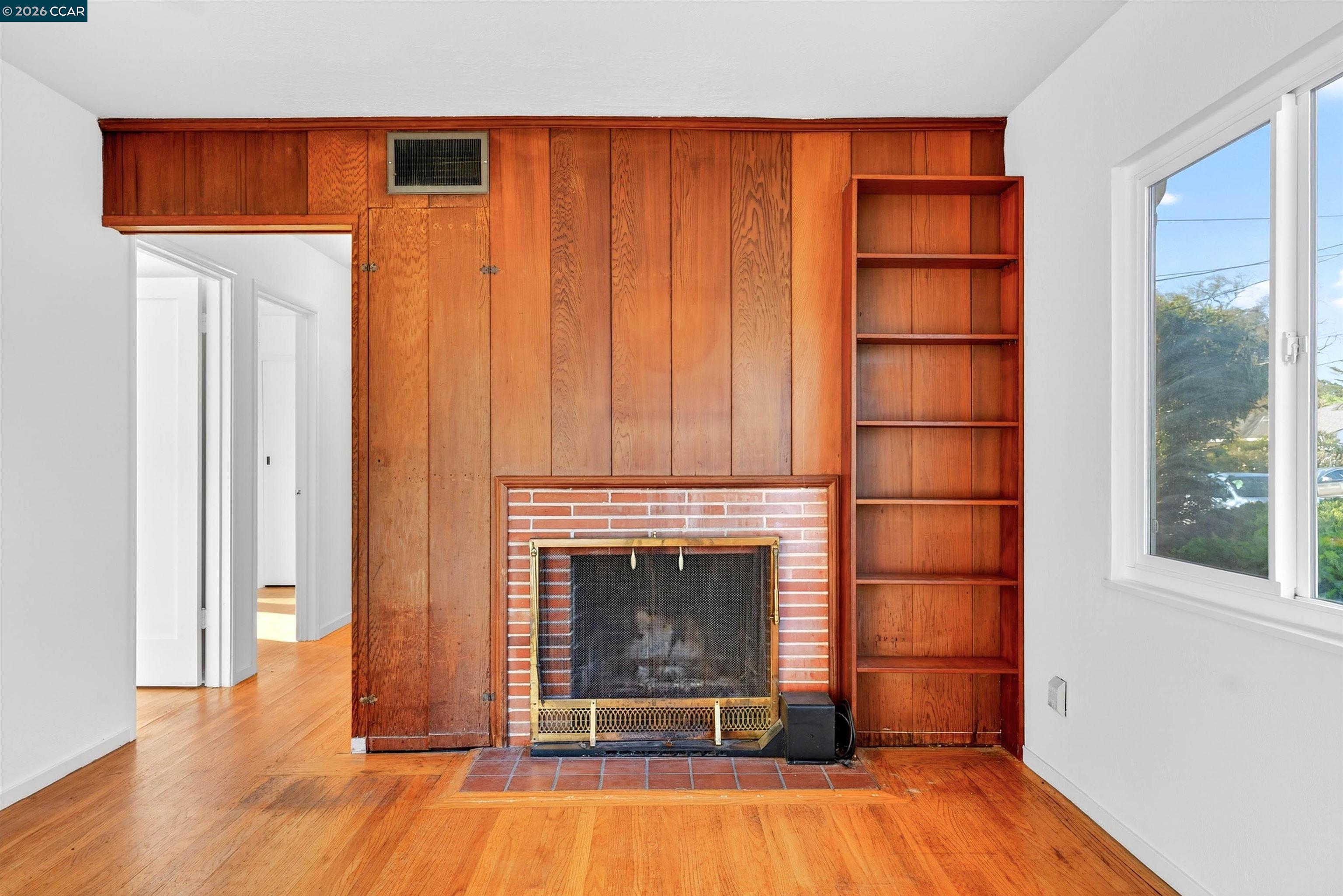 Detail Gallery Image 5 of 28 For 133 Sylvan Rd, Walnut Creek,  CA 94596 - 3 Beds | 1 Baths