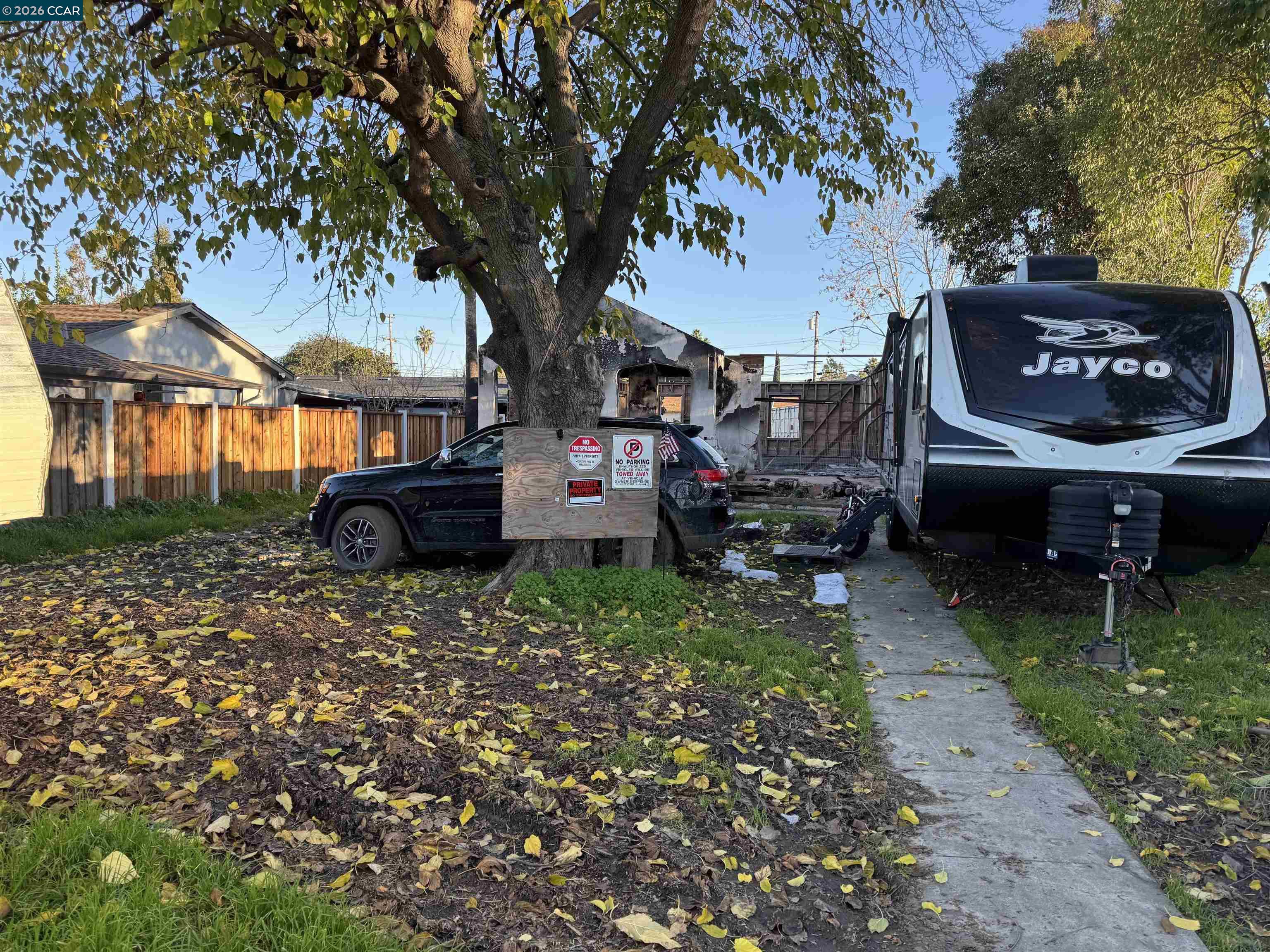 Detail Gallery Image 2 of 3 For 1860 Mayette Ave, Concord,  CA 94520 - 2 Beds | 1 Baths