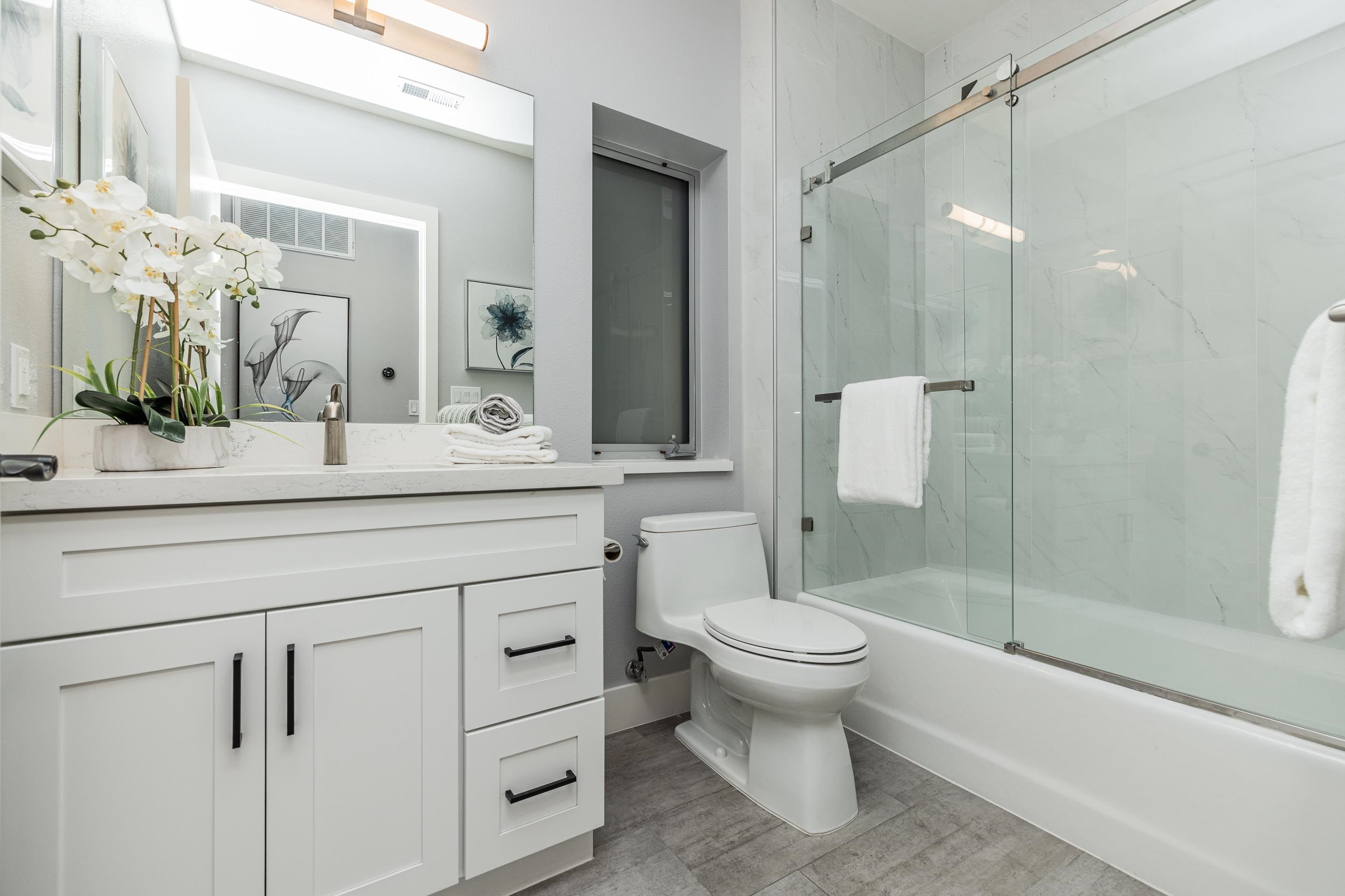 Detail Gallery Image 15 of 32 For 520 El Camino Real #309,  San Carlos,  CA 94070 - 3 Beds | 2 Baths