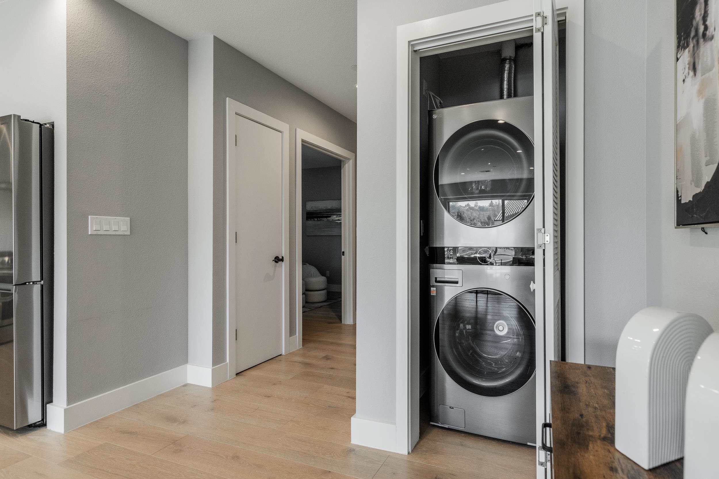 Detail Gallery Image 19 of 32 For 520 El Camino Real #309,  San Carlos,  CA 94070 - 3 Beds | 2 Baths