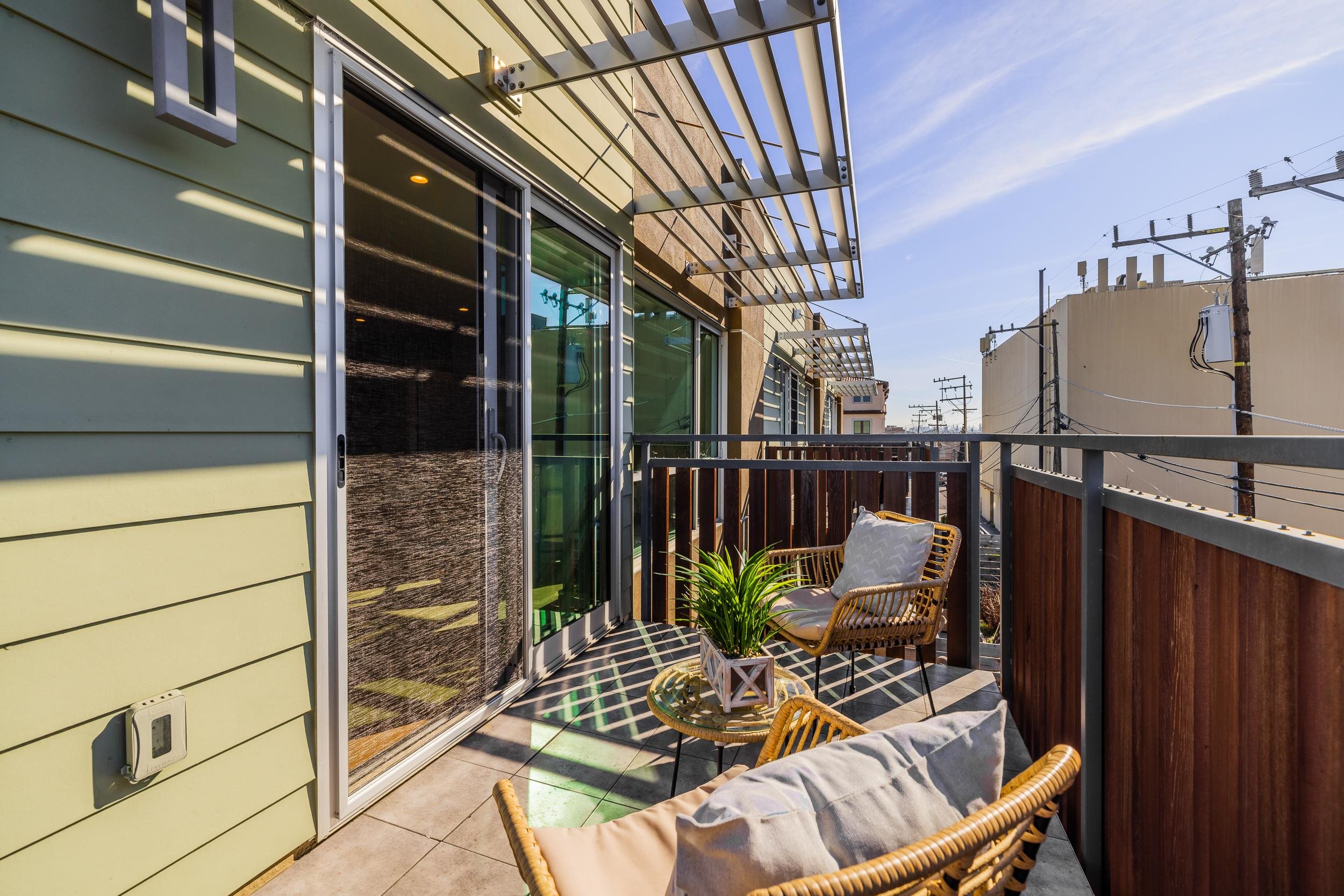 Detail Gallery Image 27 of 32 For 520 El Camino Real #309,  San Carlos,  CA 94070 - 3 Beds | 2 Baths