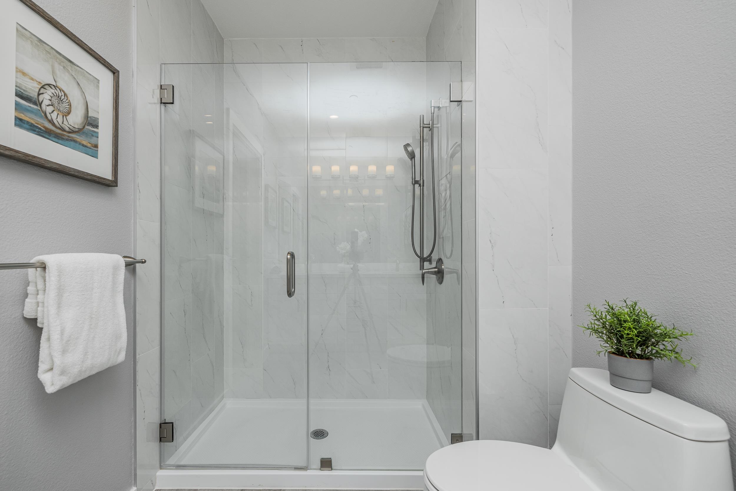 Detail Gallery Image 10 of 32 For 520 El Camino Real #309,  San Carlos,  CA 94070 - 3 Beds | 2 Baths