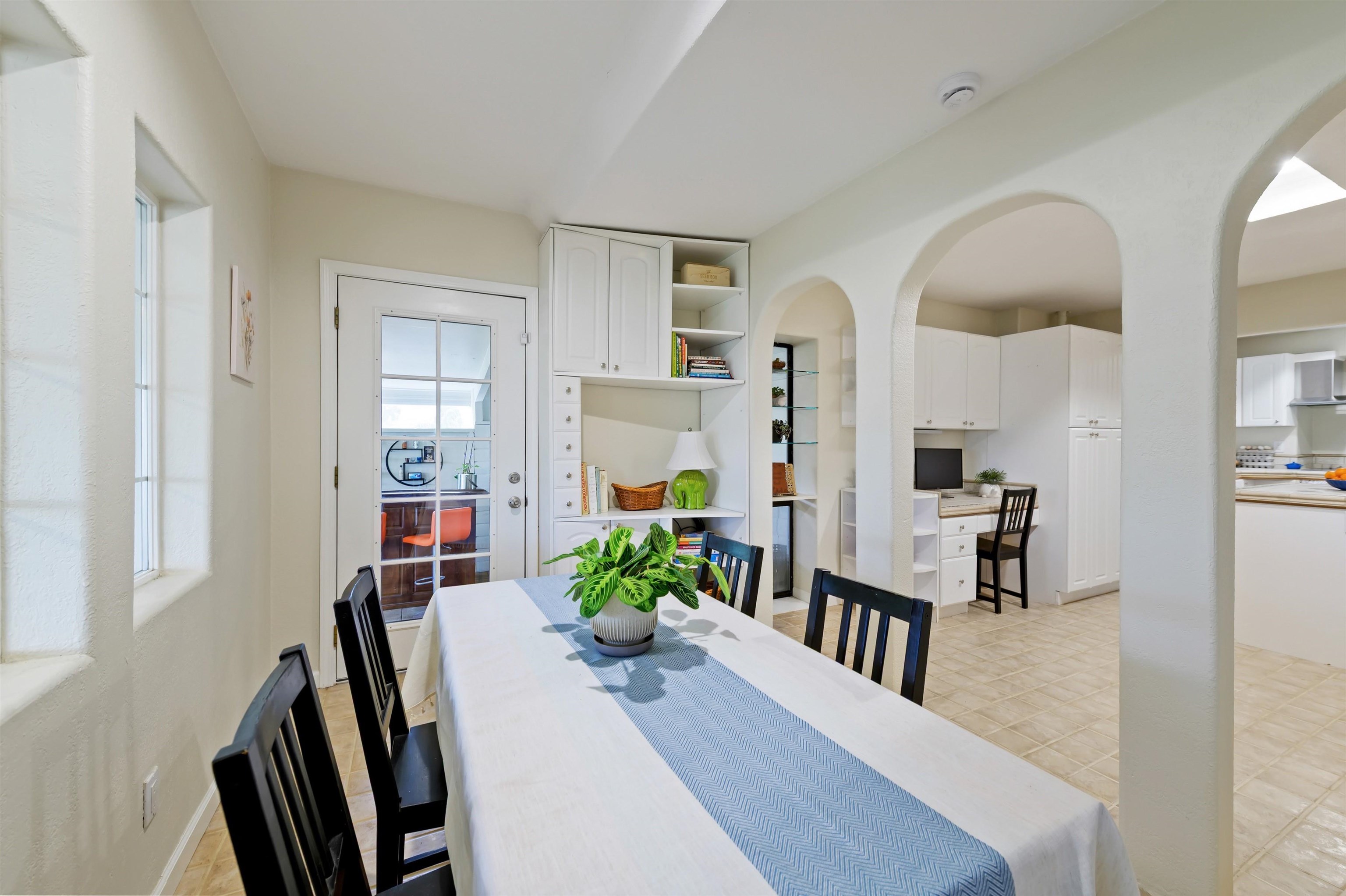 Detail Gallery Image 29 of 46 For 3326 Dyer Rd, Livermore,  CA 94551 - 6 Beds | 4 Baths