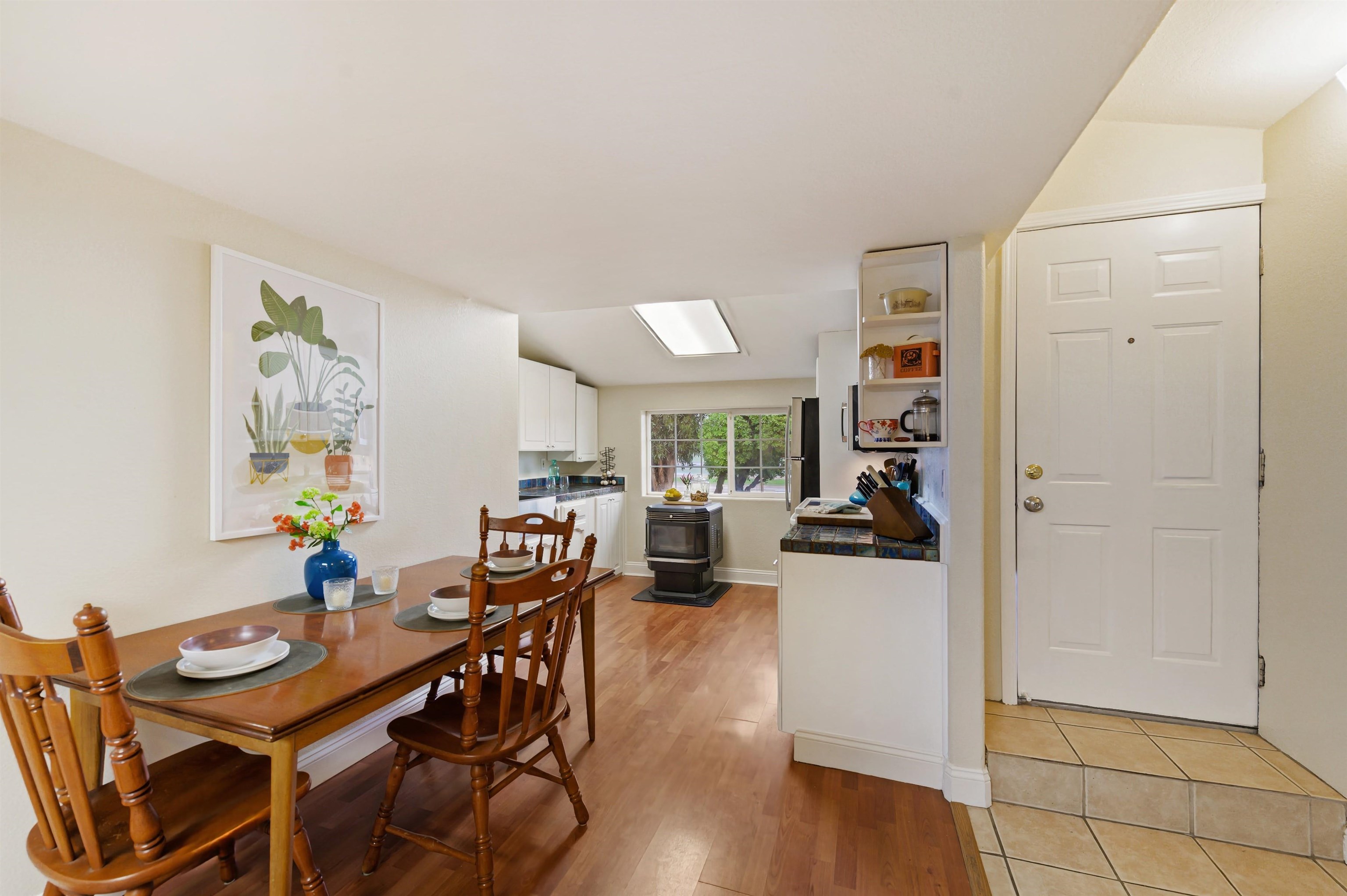 Detail Gallery Image 33 of 46 For 3326 Dyer Rd, Livermore,  CA 94551 - 6 Beds | 4 Baths