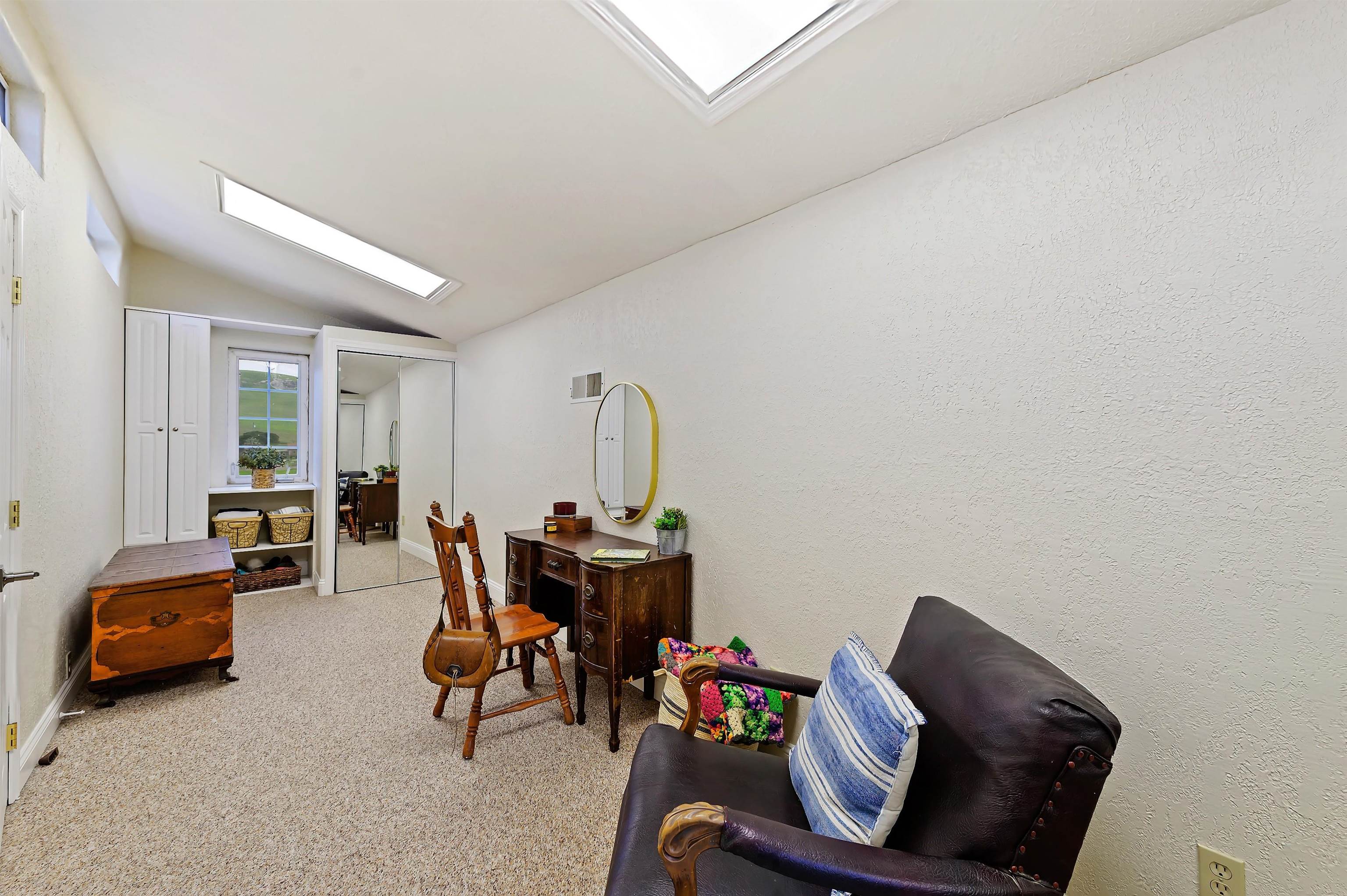 Detail Gallery Image 35 of 46 For 3326 Dyer Rd, Livermore,  CA 94551 - 6 Beds | 4 Baths