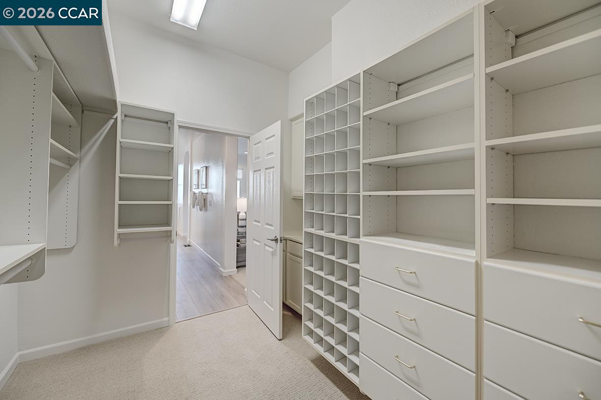 Photo #42: 41121813 Listing: Photo #42