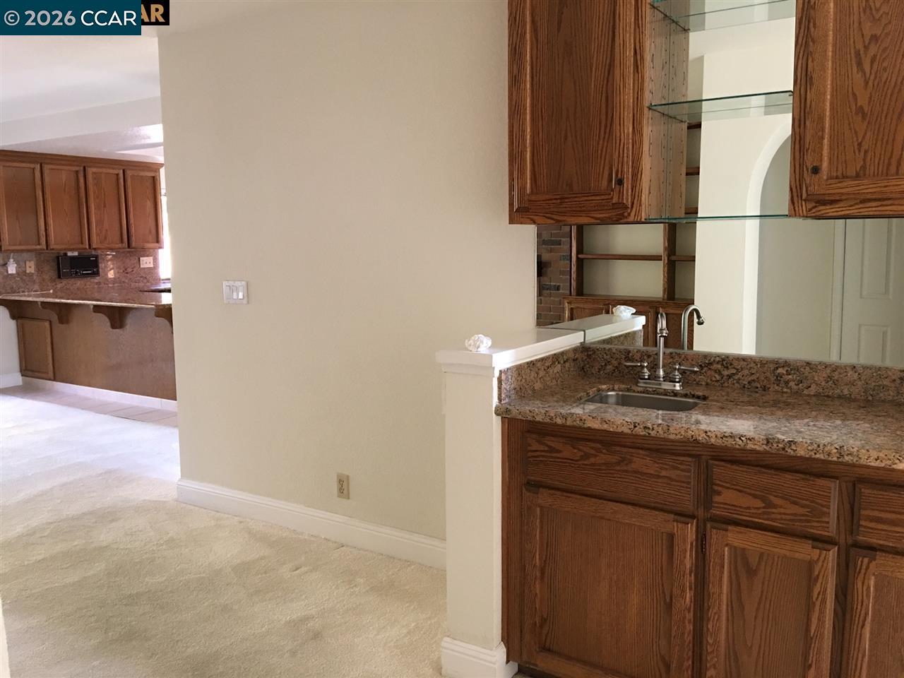 Detail Gallery Image 6 of 15 For 13 Deer Meadow Ct, Danville,  CA 94506 - 4 Beds | 2/1 Baths