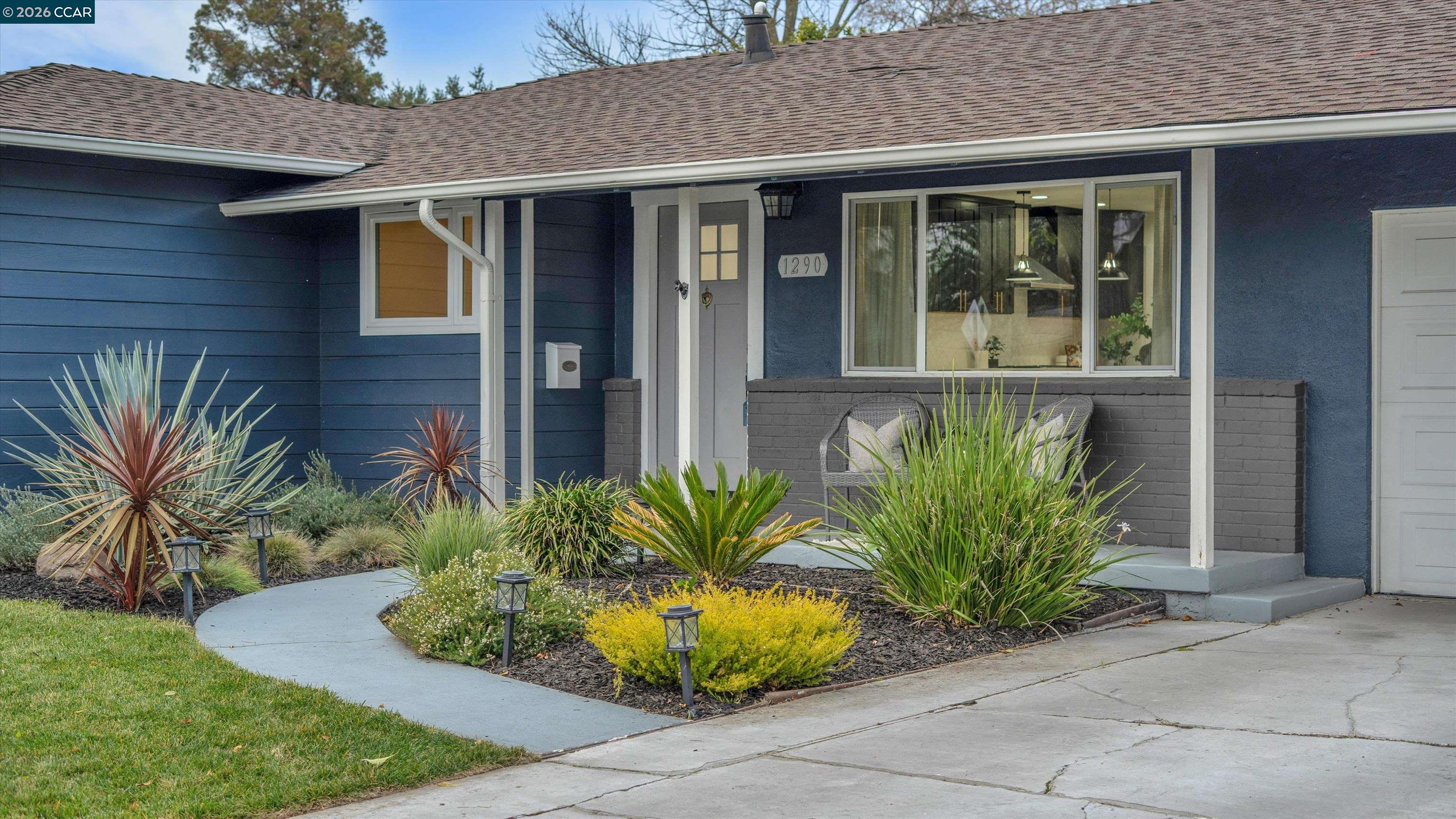 Detail Gallery Image 2 of 40 For 1290 Cypress Dr, Concord,  CA 94520 - 4 Beds | 2 Baths