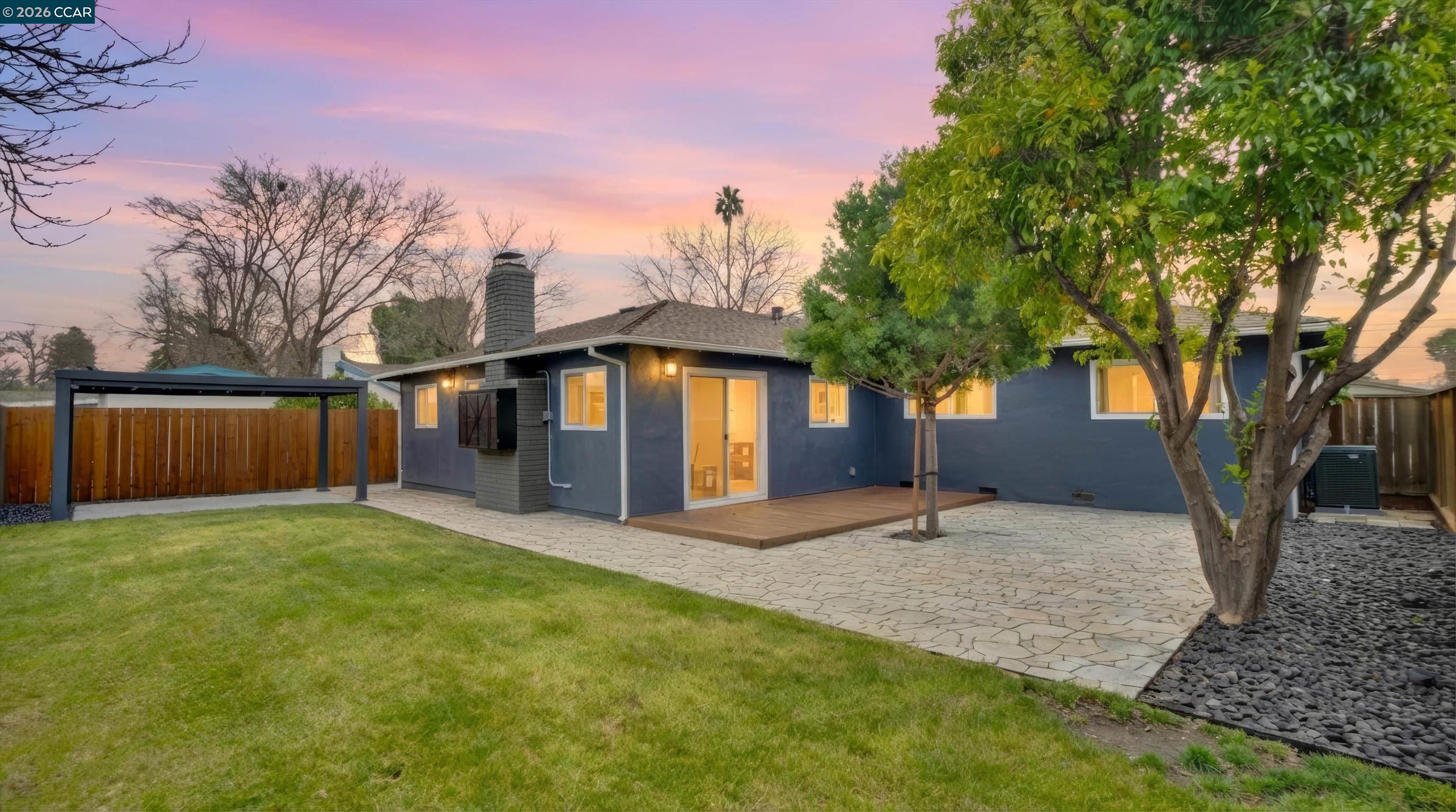 Detail Gallery Image 34 of 40 For 1290 Cypress Dr, Concord,  CA 94520 - 4 Beds | 2 Baths