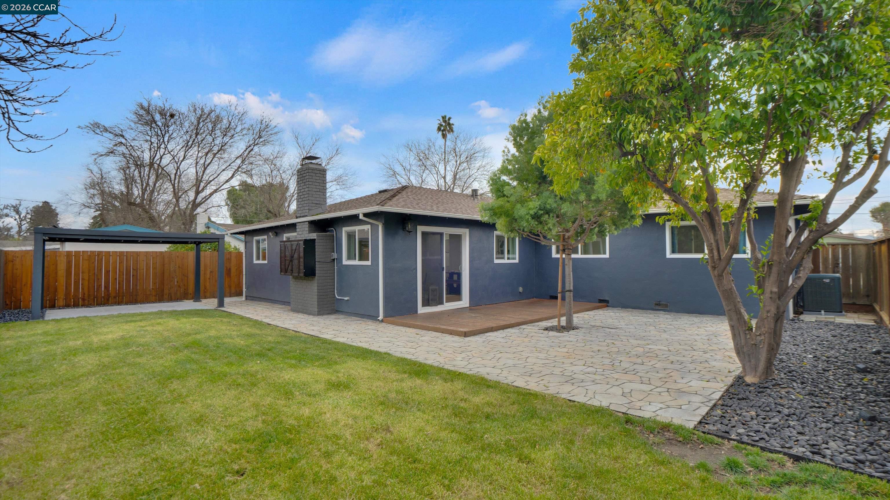 Detail Gallery Image 35 of 40 For 1290 Cypress Dr, Concord,  CA 94520 - 4 Beds | 2 Baths