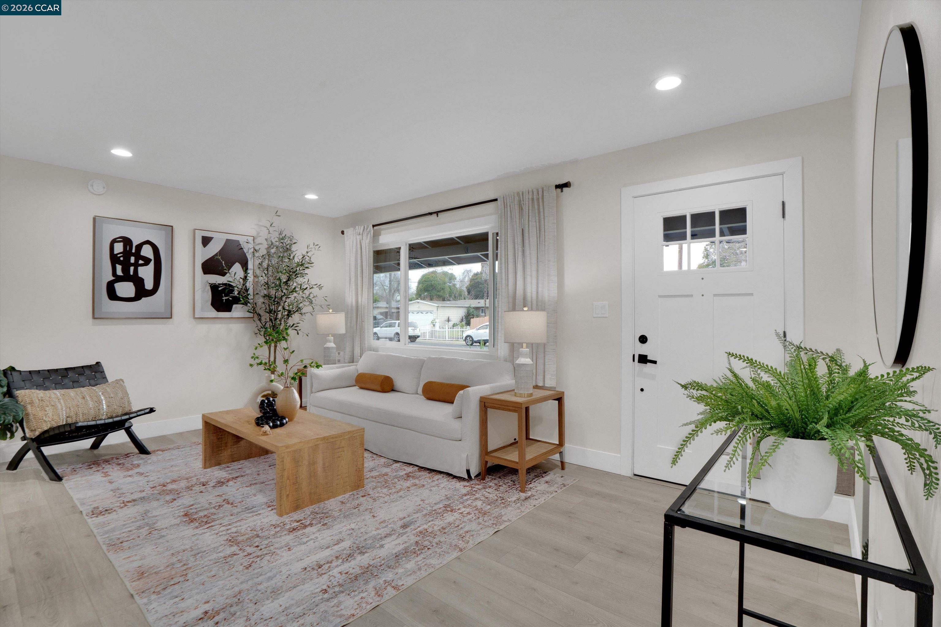 Detail Gallery Image 7 of 40 For 1290 Cypress Dr, Concord,  CA 94520 - 4 Beds | 2 Baths