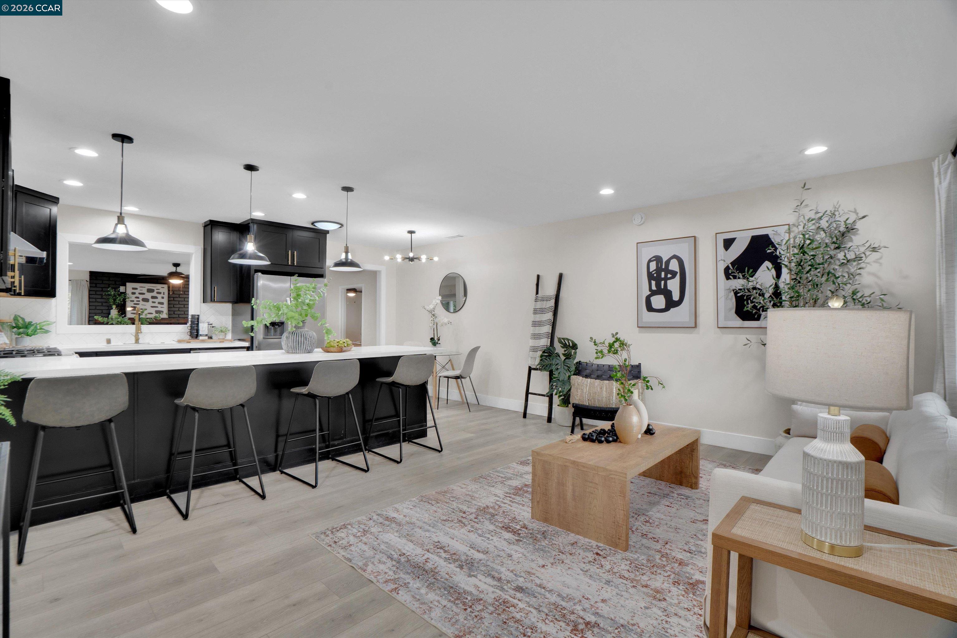 Detail Gallery Image 9 of 40 For 1290 Cypress Dr, Concord,  CA 94520 - 4 Beds | 2 Baths