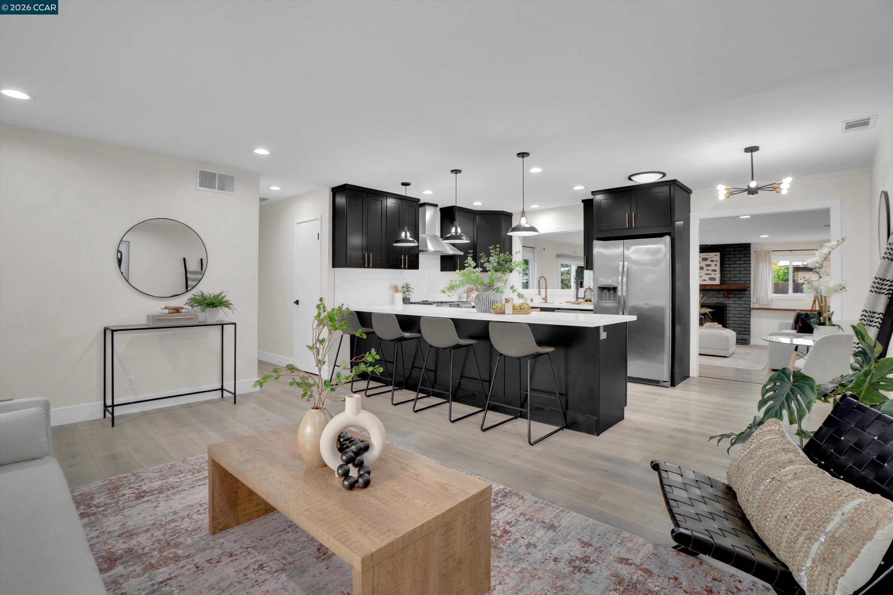 Detail Gallery Image 10 of 40 For 1290 Cypress Dr, Concord,  CA 94520 - 4 Beds | 2 Baths